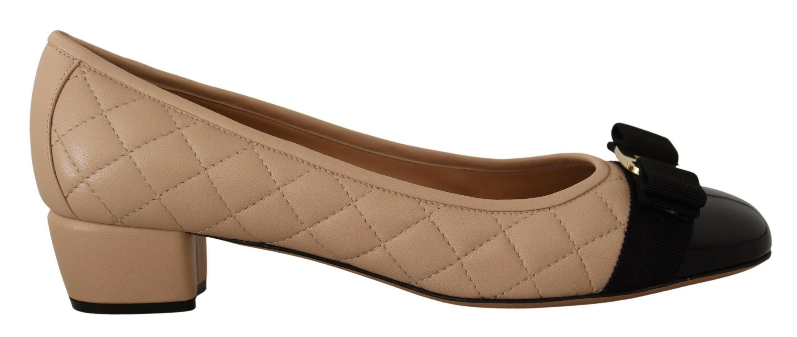 Salvatore Ferragamo Elegant Quilted Leather Pumps in Beige and Black -   -  Salvatore Ferragamo.
