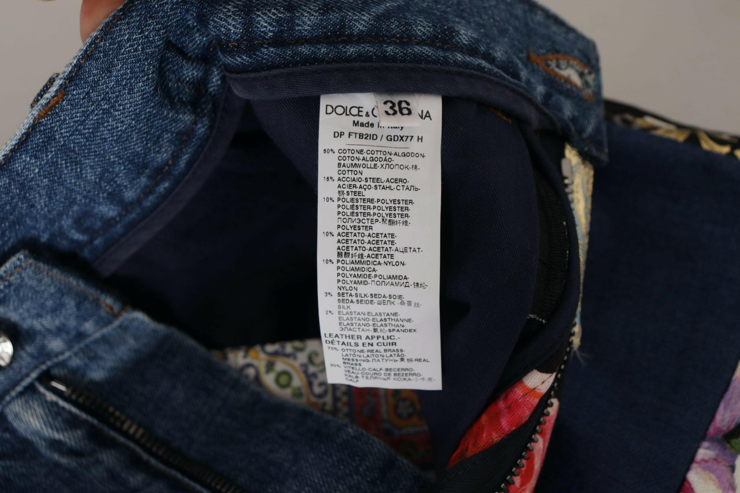 Dolce & Gabbana Blue Jeans Jacquard Majolica High Waist Pants -   -  Dolce & Gabbana. Dolce & Gabbana Blue Jeans Jacquard Majolica High Waist Pants -   -  Dolce & Gabbana.