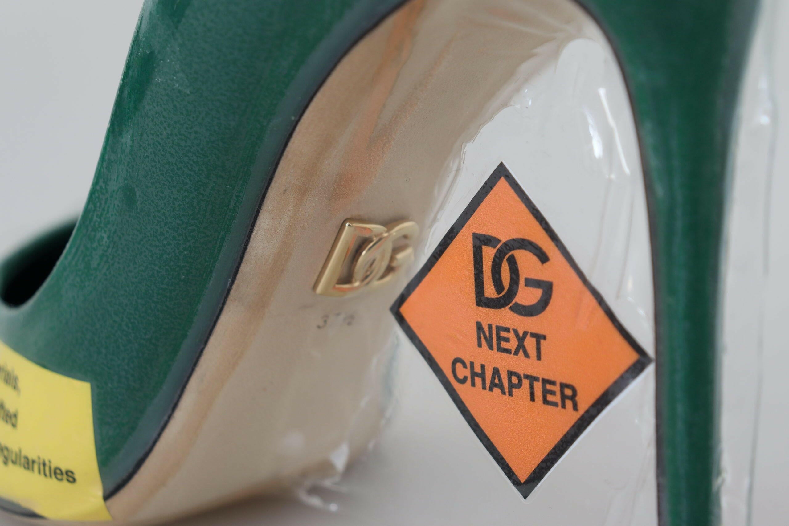 Dolce & Gabbana Green Leather Heels Pumps Plastic Shoes -   -  Dolce & Gabbana. Dolce & Gabbana Green Leather Heels Pumps Plastic Shoes -   -  Dolce & Gabbana.