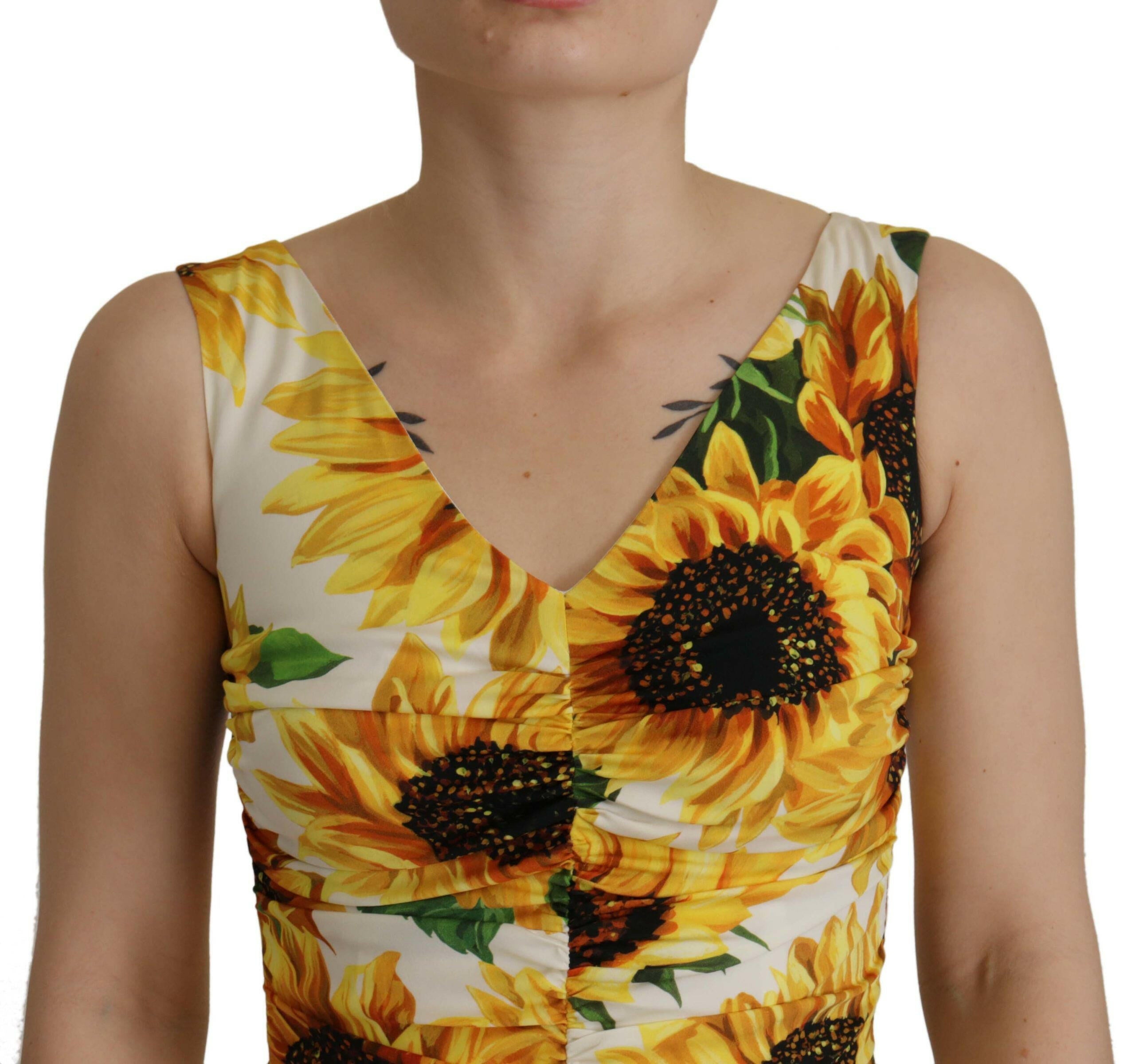 Dolce & Gabbana White Sunflower Print Sheath Midi Silk -   -  Dolce & Gabbana. Dolce & Gabbana White Sunflower Print Sheath Midi Silk -   -  Dolce & Gabbana.