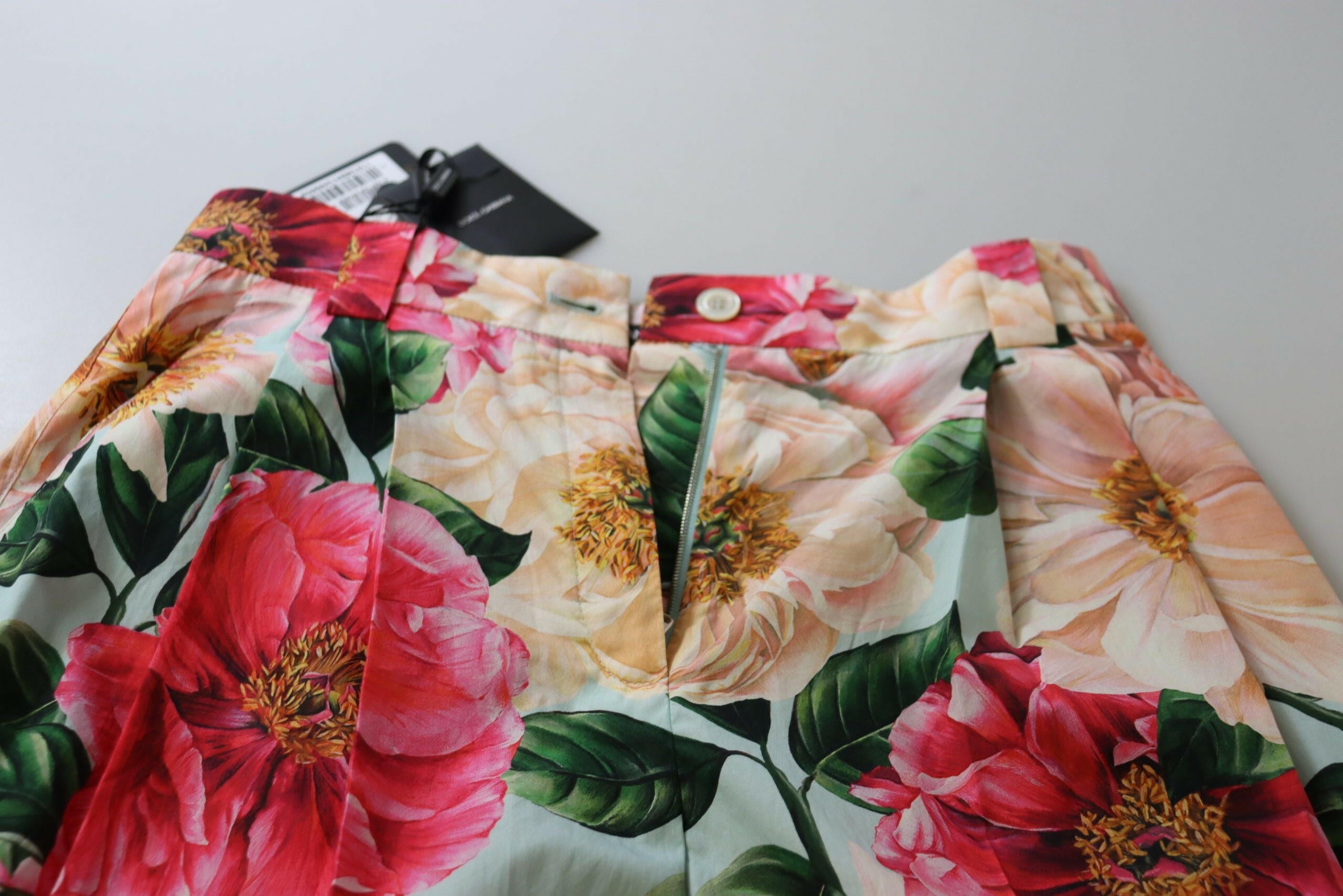 Dolce & Gabbana Multicolor Flora Printed High Waist Cropped Trouser Pants -   -  Dolce & Gabbana. Dolce & Gabbana Multicolor Flora Printed High Waist Cropped Trouser Pants -   -  Dolce & Gabbana.