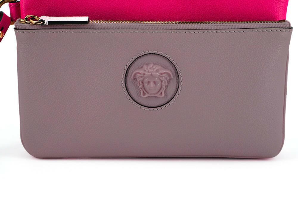 Versace Elegant Pink Leather Pouch Clutch -  Luxury Clutch Bag for Women -  Versace. Versace Elegant Pink Leather Pouch Clutch -  Luxury Clutch Bag for Women -  Versace.