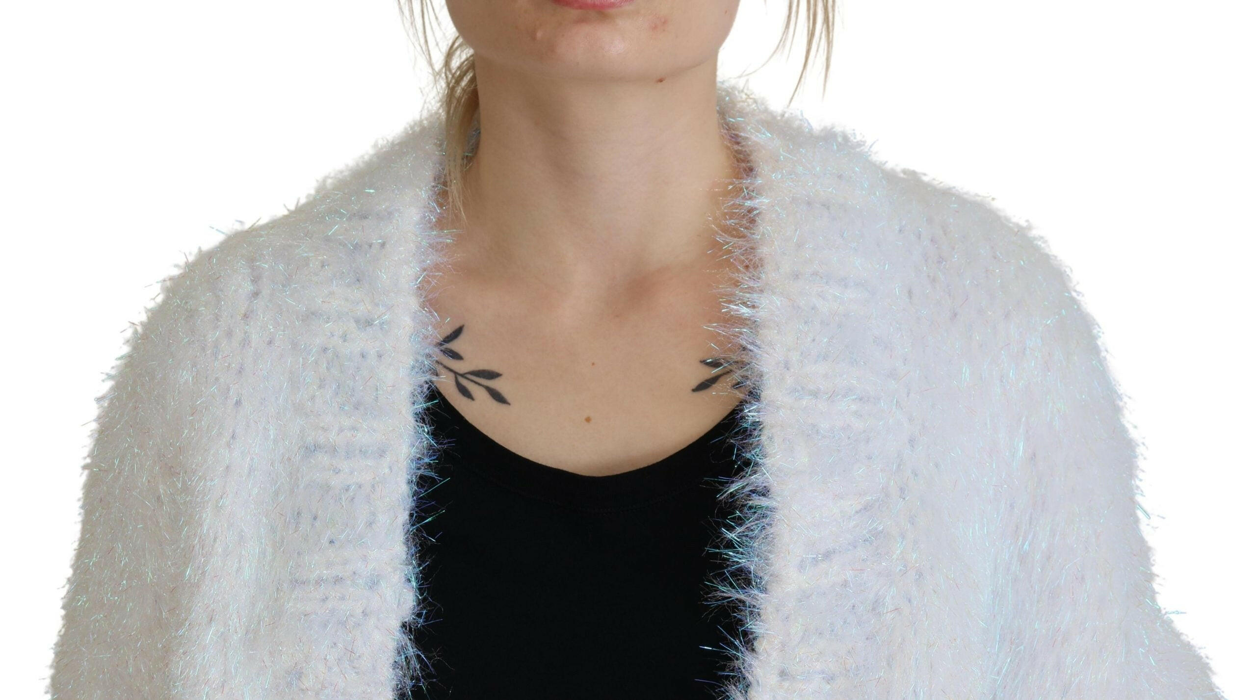 Dolce & Gabbana White Long Sleeves Fringes Cardigan Jacket -   -  Dolce & Gabbana. Dolce & Gabbana White Long Sleeves Fringes Cardigan Jacket -   -  Dolce & Gabbana.