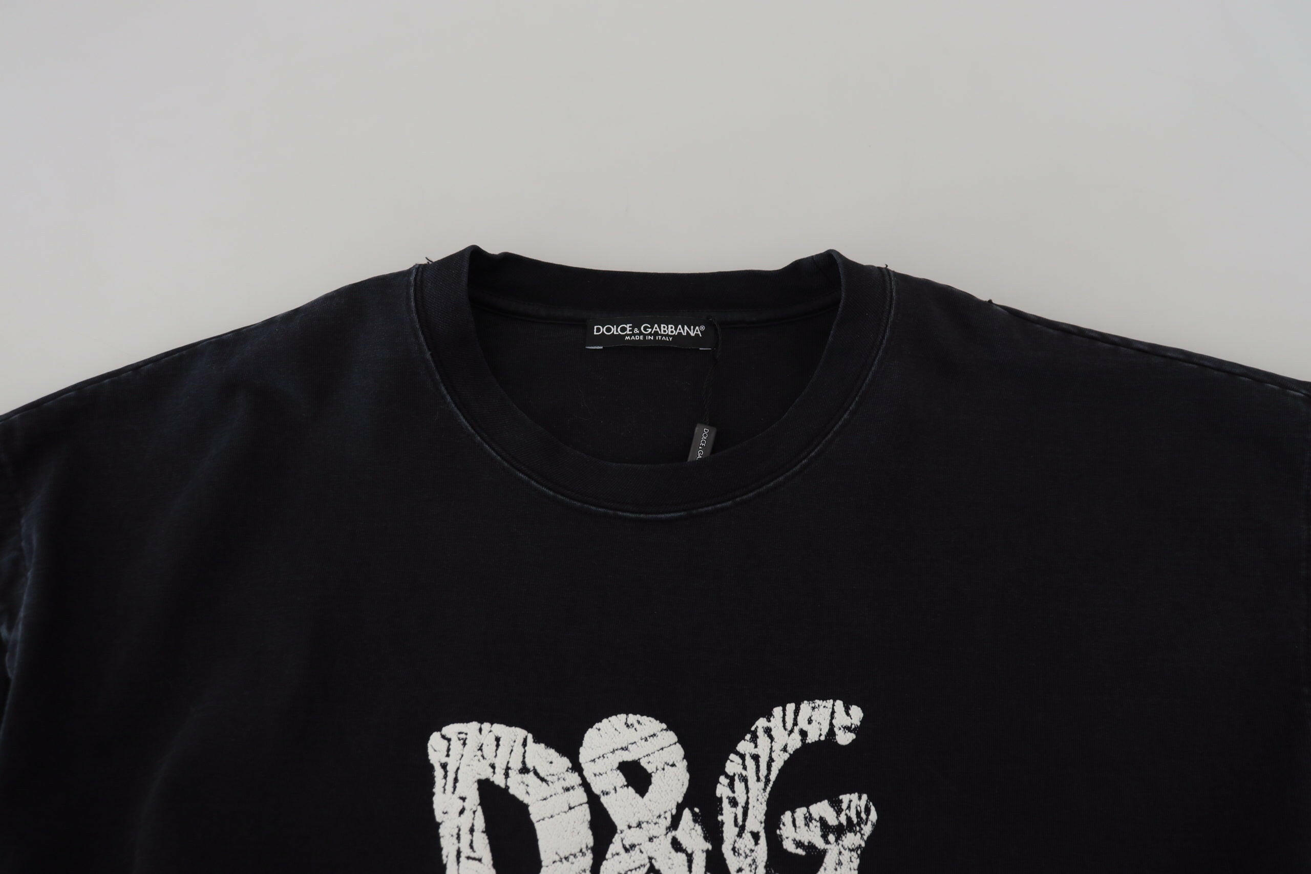 Dolce & Gabbana Black D&G Fashion Round Neck Cotton T-shirt -   -  Dolce & Gabbana. Dolce & Gabbana Black D&G Fashion Round Neck Cotton T-shirt -   -  Dolce & Gabbana.