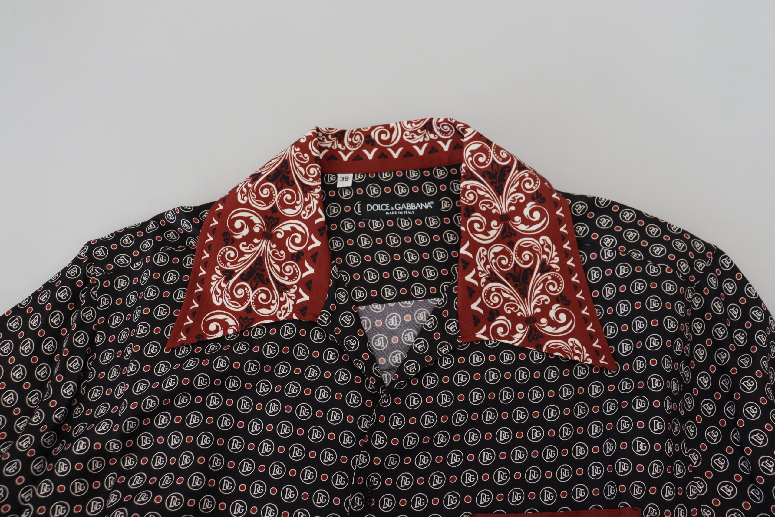 Dolce & Gabbana Multicolor Patterned Silk Casual Shirt -   -  Dolce & Gabbana. Dolce & Gabbana Multicolor Patterned Silk Casual Shirt -   -  Dolce & Gabbana.
