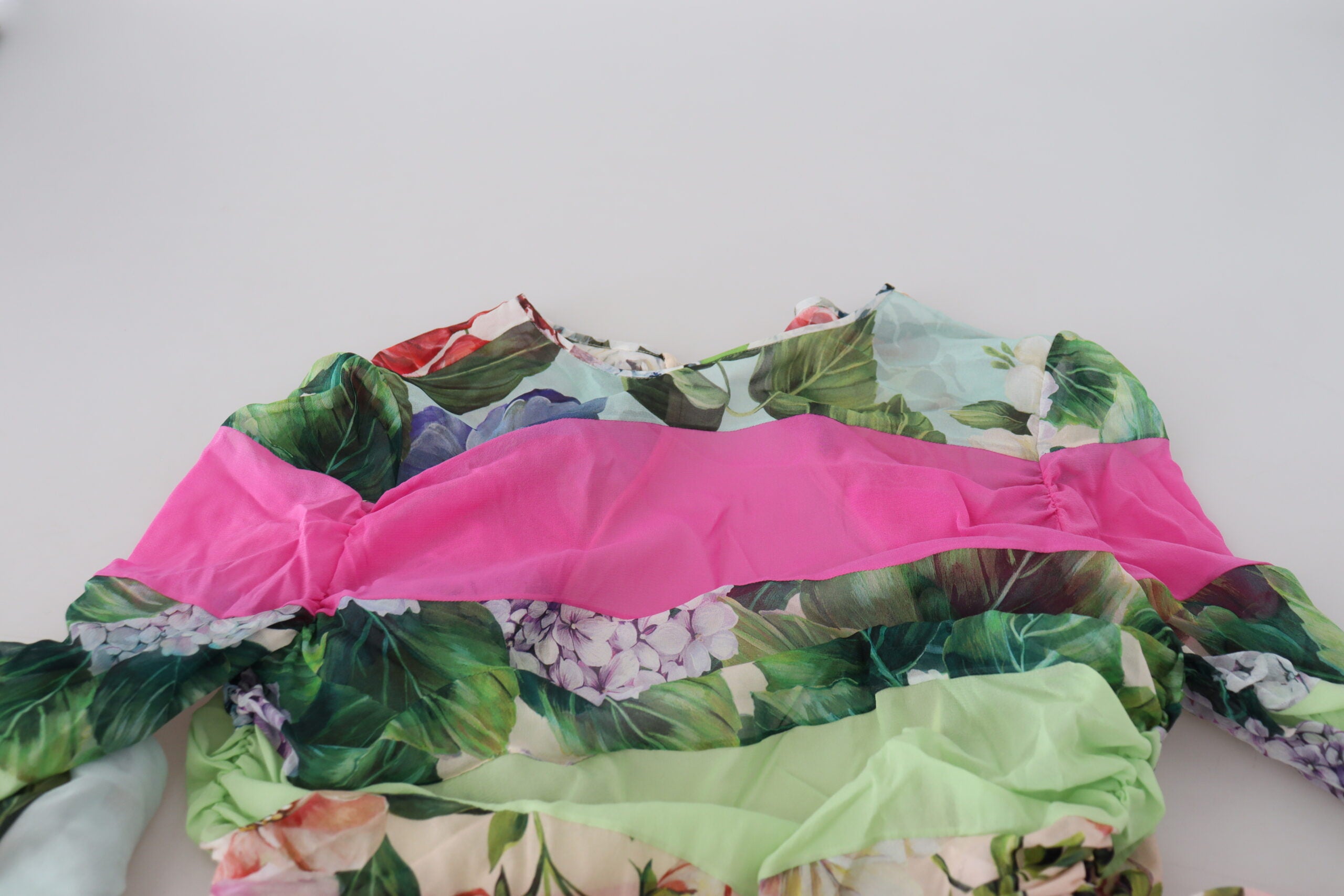 Dolce & Gabbana Multicolor Silk Floral Bodycon Sheath Dress -   -  Dolce & Gabbana. Dolce & Gabbana Multicolor Silk Floral Bodycon Sheath Dress -   -  Dolce & Gabbana.