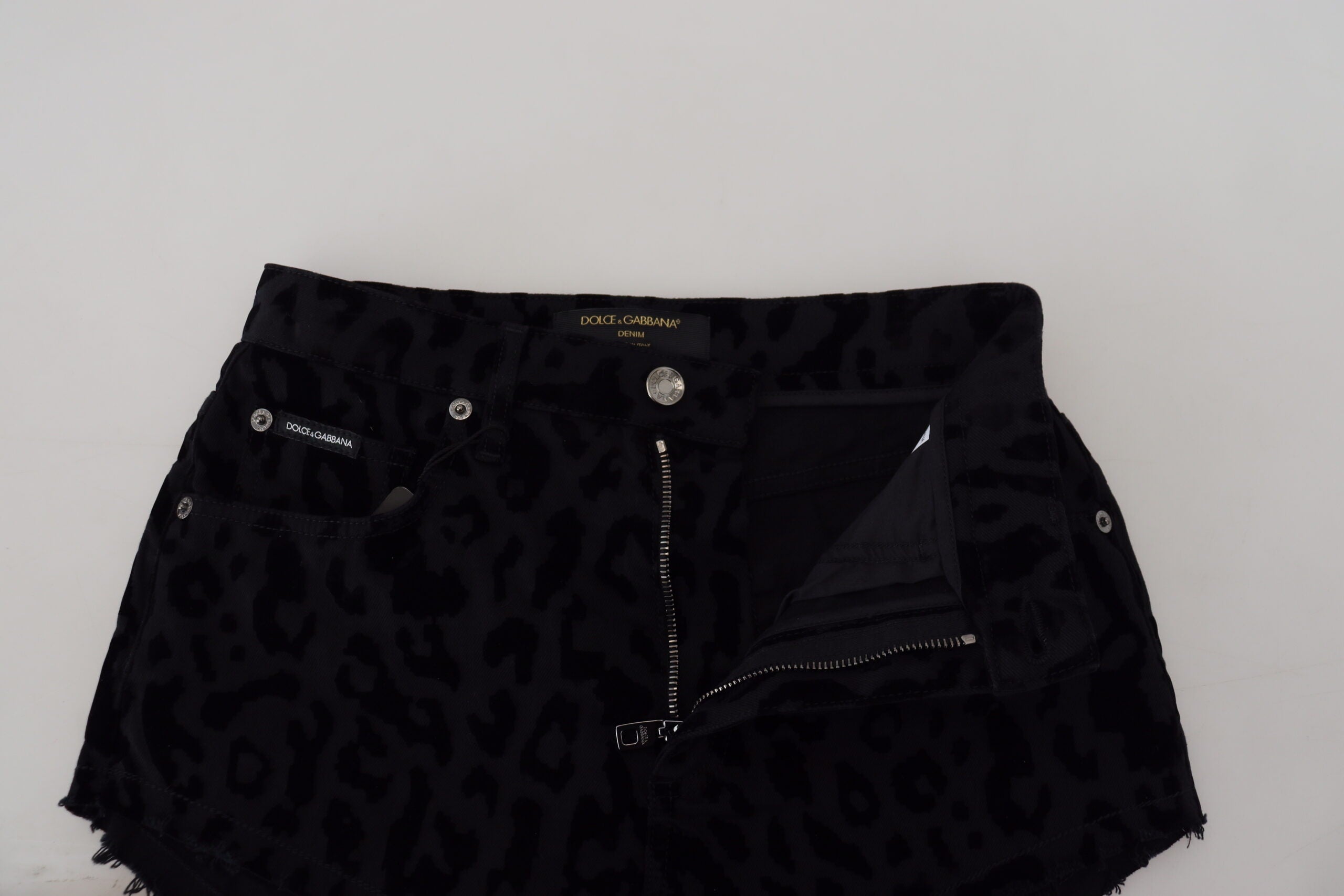 Dolce & Gabbana Black Denim Cotton Stretch Hot Pants Shorts -   -  Dolce & Gabbana. Dolce & Gabbana Black Denim Cotton Stretch Hot Pants Shorts -   -  Dolce & Gabbana.