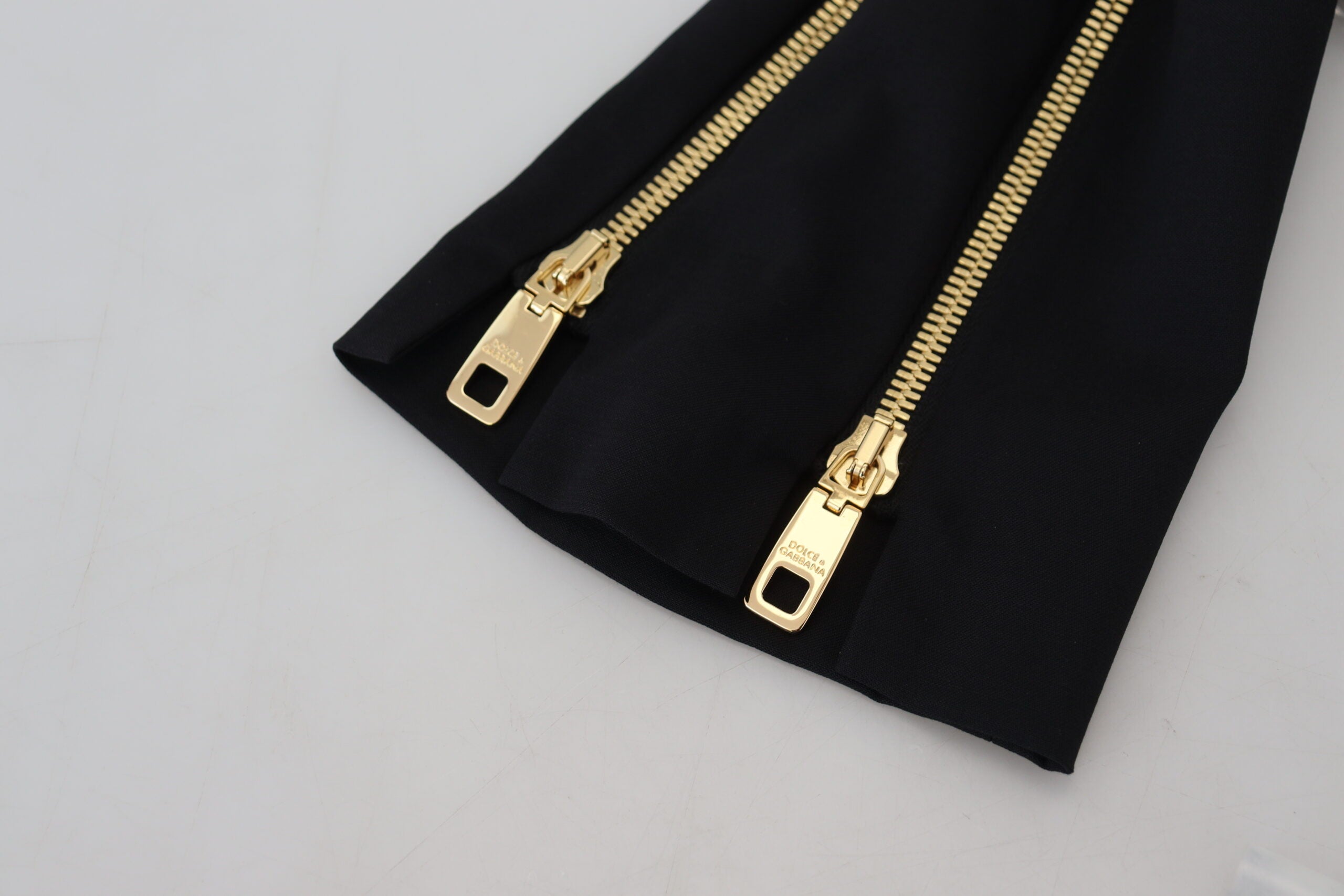 Dolce & Gabbana Black Wool High Waist Tapered Pants -   -  Dolce & Gabbana. Dolce & Gabbana Black Wool High Waist Tapered Pants -   -  Dolce & Gabbana.