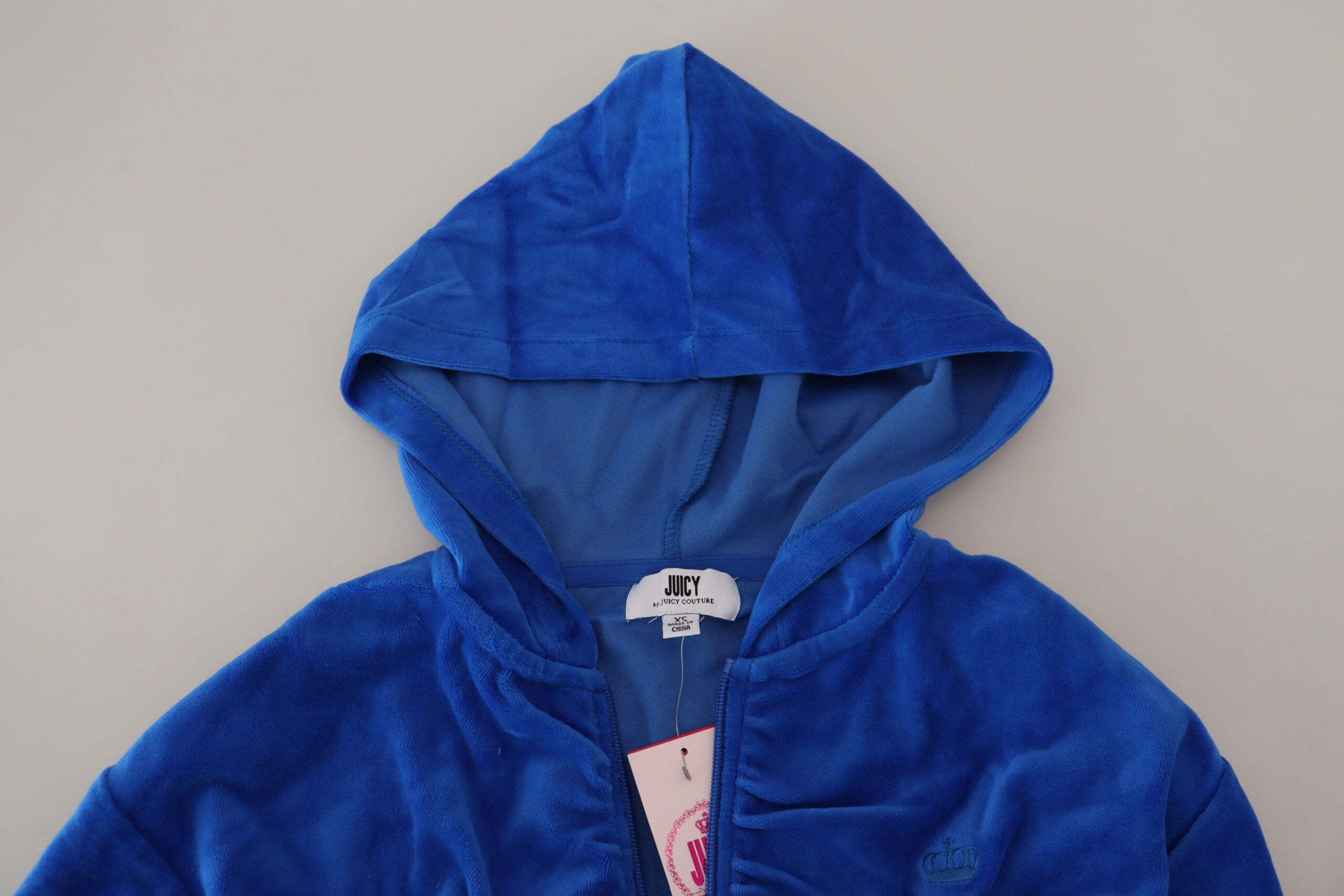 Juicy Couture Blue Cotton Full Zip Cropped Hooded Sweatshirt Sweater -   -  Juicy Couture. Juicy Couture Blue Cotton Full Zip Cropped Hooded Sweatshirt Sweater -   -  Juicy Couture.