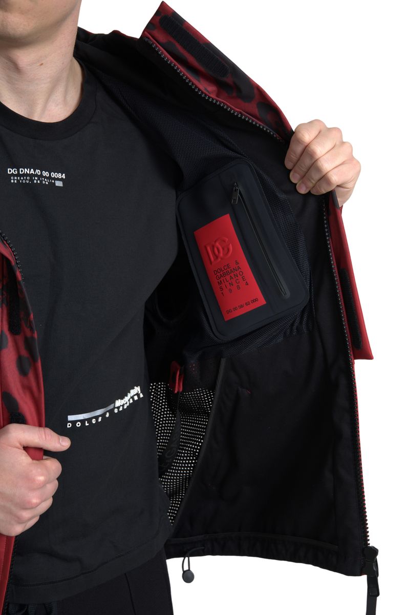 Dolce & Gabbana Red Leopard Hooded Rain Coat Jacket -   -  Dolce & Gabbana. Dolce & Gabbana Red Leopard Hooded Rain Coat Jacket -   -  Dolce & Gabbana.