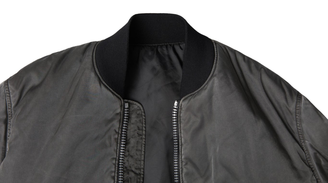 MM6 Maison Margiela Gray Bomber Zipper Pocket Sleeves Jacket -   -  MM6 Maison Margiela. MM6 Maison Margiela Gray Bomber Zipper Pocket Sleeves Jacket -   -  MM6 Maison Margiela.