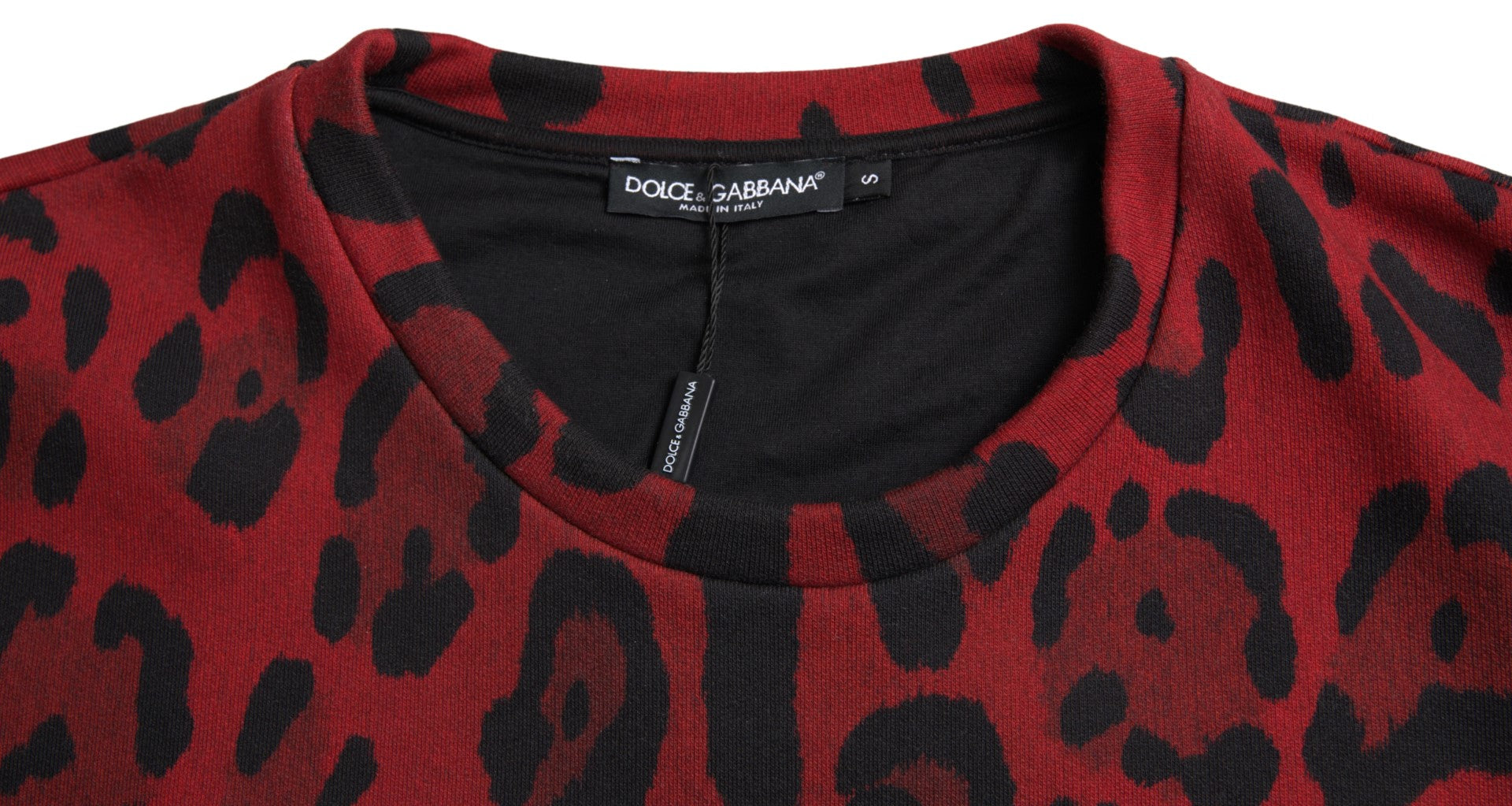 Dolce & Gabbana Red Leopard Cotton Sleeveless Tank T-shirt -   -  Dolce & Gabbana. Dolce & Gabbana Red Leopard Cotton Sleeveless Tank T-shirt -   -  Dolce & Gabbana.