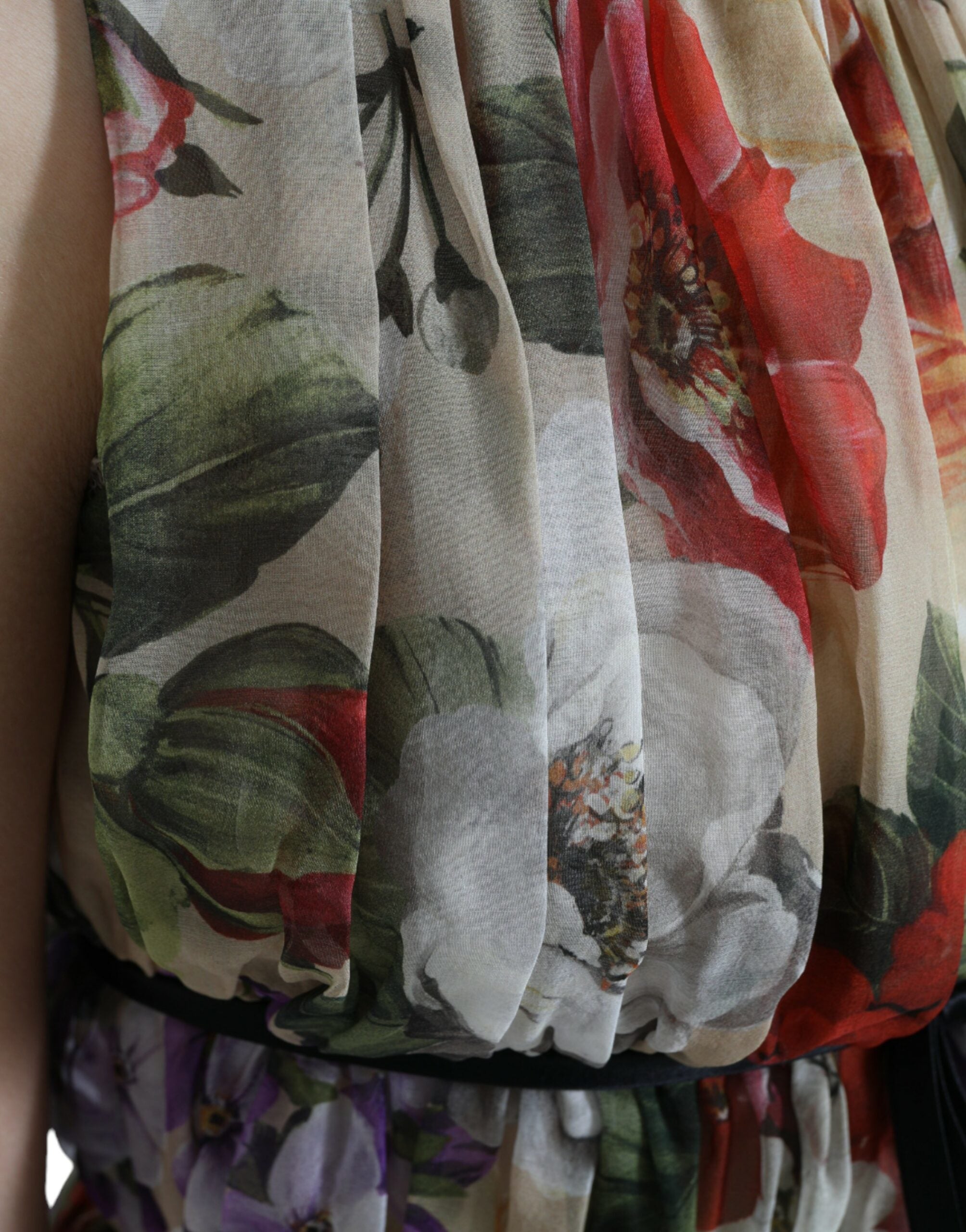 Dolce & Gabbana Beige Floral Sleeveless A-line Mini Dress -   -  Dolce & Gabbana. Dolce & Gabbana Beige Floral Sleeveless A-line Mini Dress -   -  Dolce & Gabbana.