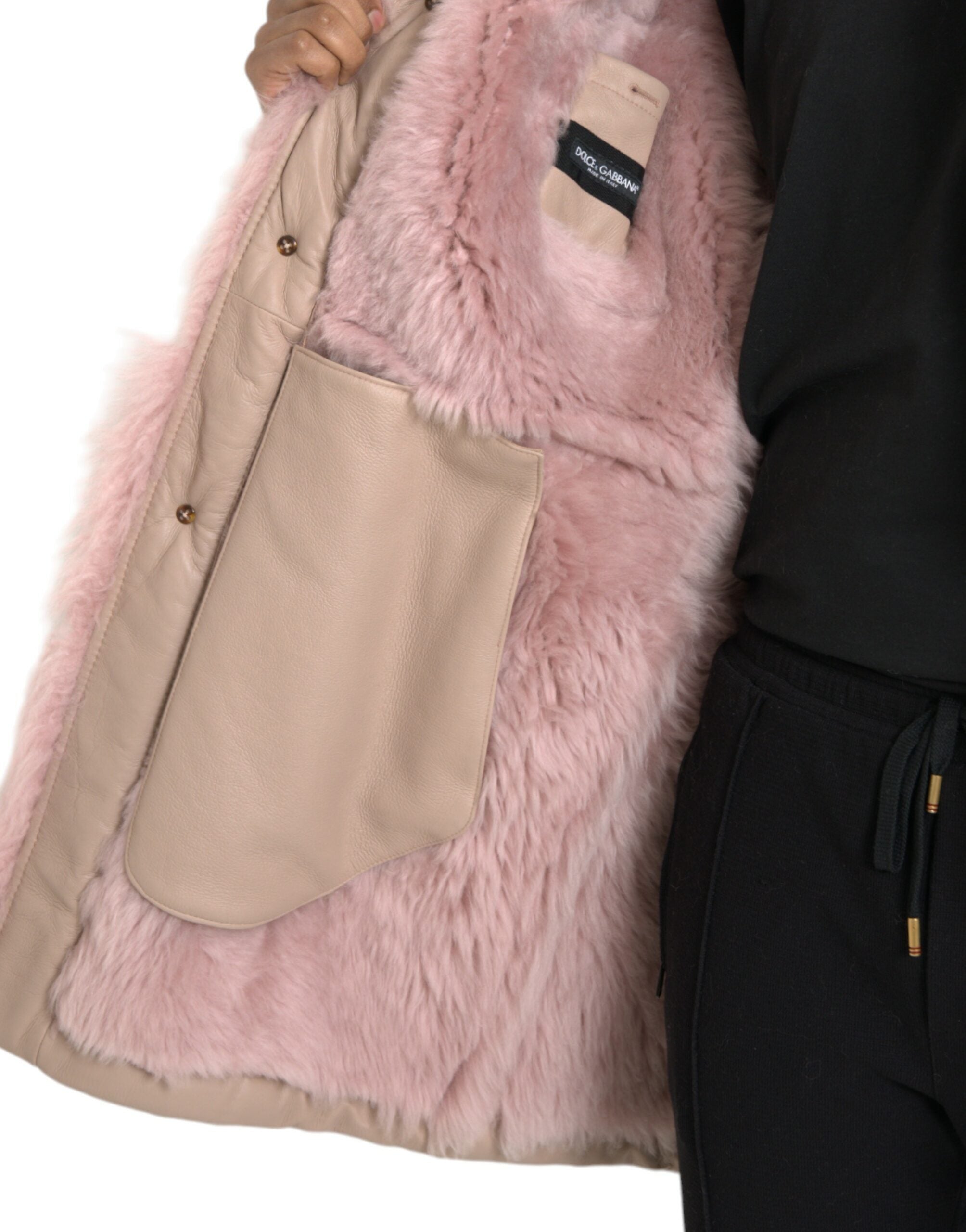 Dolce & Gabbana Beige Pink Lamb Leather Shearling Coat Jacket -   -  Dolce & Gabbana. Dolce & Gabbana Beige Pink Lamb Leather Shearling Coat Jacket -   -  Dolce & Gabbana.