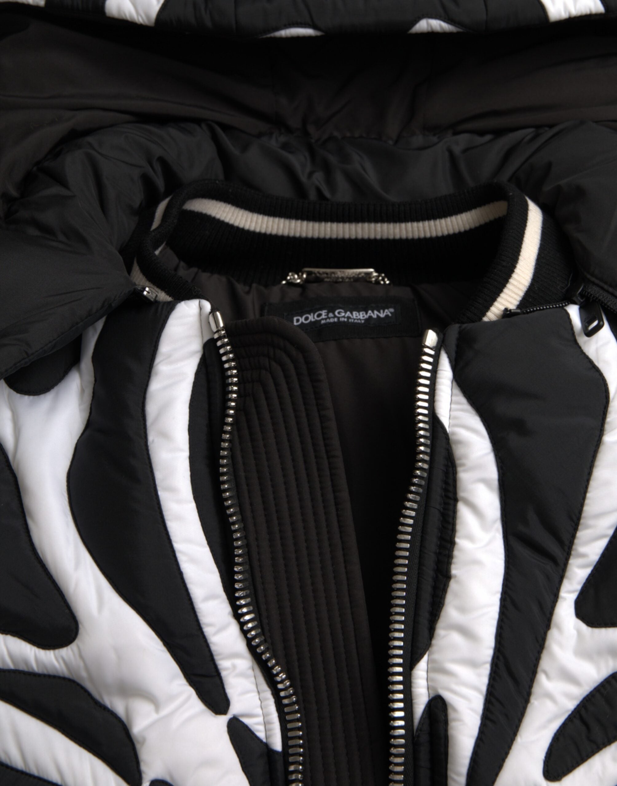 Dolce & Gabbana Black White Stripes Hooded Puffer Jacket -   -  Dolce & Gabbana. Dolce & Gabbana Black White Stripes Hooded Puffer Jacket -   -  Dolce & Gabbana.