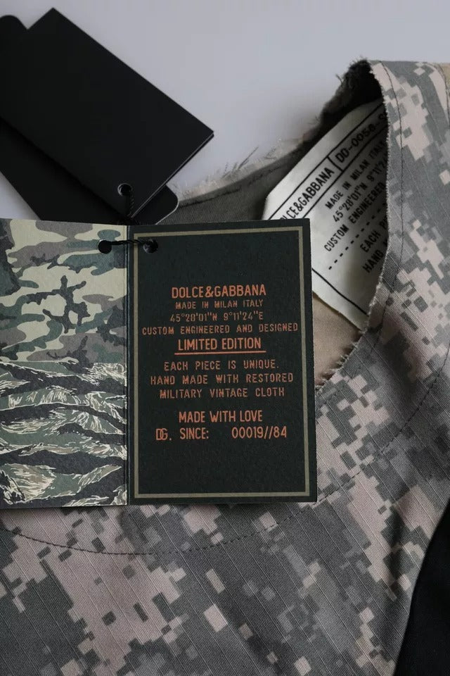 Dolce & Gabbana Multicolor Camouflage Cotton Round Neck Men T-shirt -   -  Dolce & Gabbana. Dolce & Gabbana Multicolor Camouflage Cotton Round Neck Men T-shirt -   -  Dolce & Gabbana.