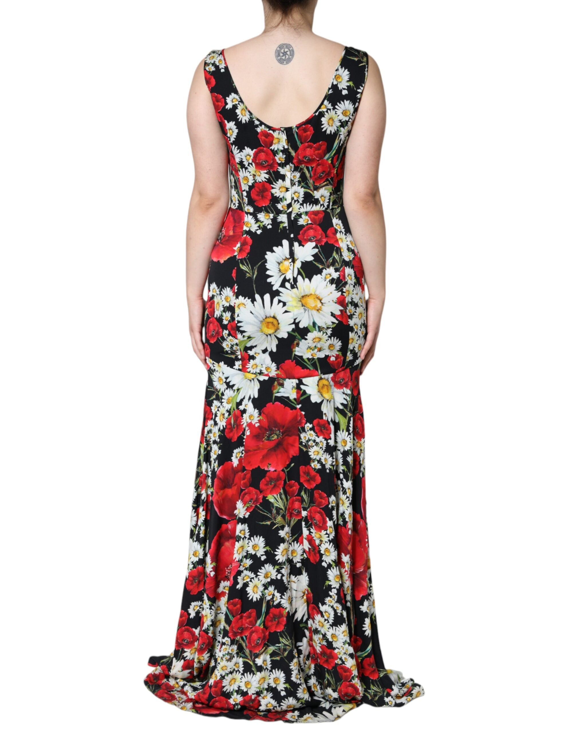 Dolce & Gabbana Black Floral Silk Sleeveless Long Gown Dress -   -  Dolce & Gabbana. Dolce & Gabbana Black Floral Silk Sleeveless Long Gown Dress -   -  Dolce & Gabbana.