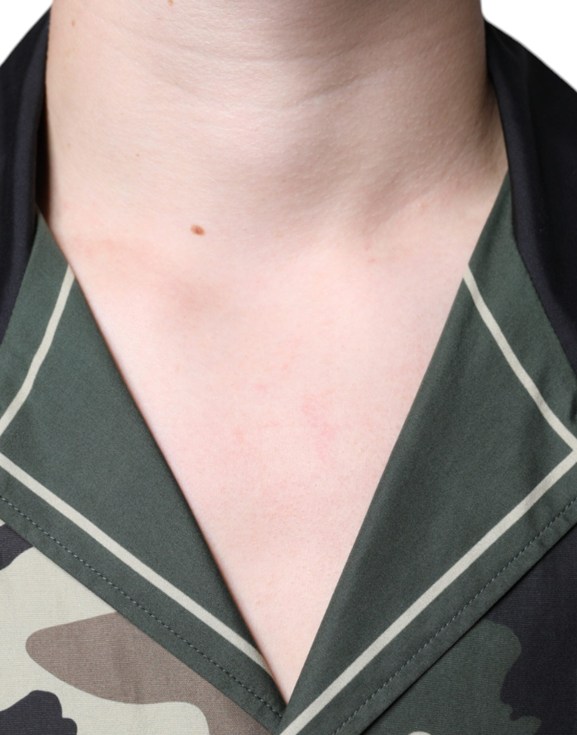 Dolce & Gabbana Multicolor Camouflage Button Down Men Casual Shirt -   -  Dolce & Gabbana. Dolce & Gabbana Multicolor Camouflage Button Down Men Casual Shirt -   -  Dolce & Gabbana.