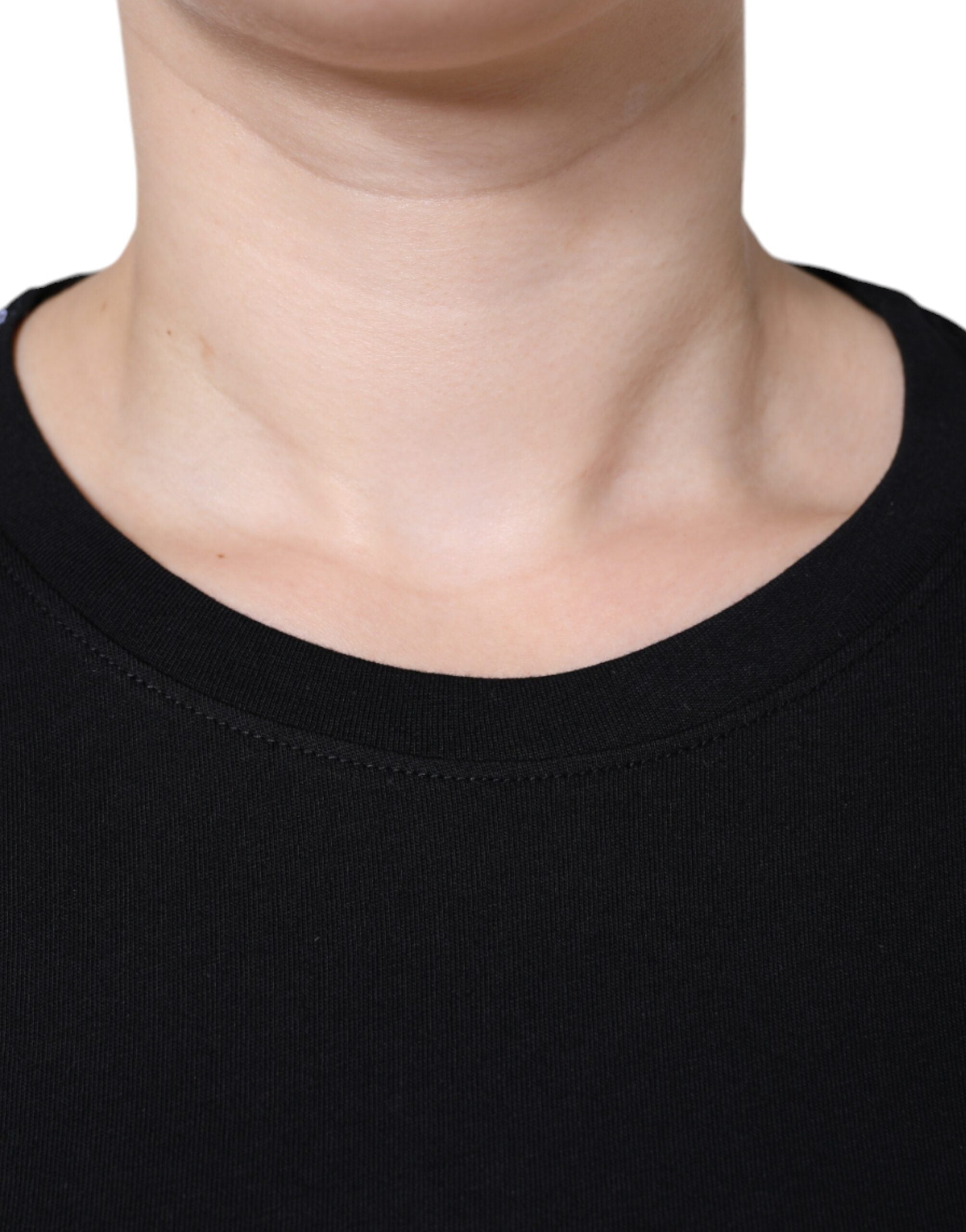 Dolce & Gabbana Black Cotton Crew Neck Short Sleeve T-shirt -   -  Dolce & Gabbana. Dolce & Gabbana Black Cotton Crew Neck Short Sleeve T-shirt -   -  Dolce & Gabbana.