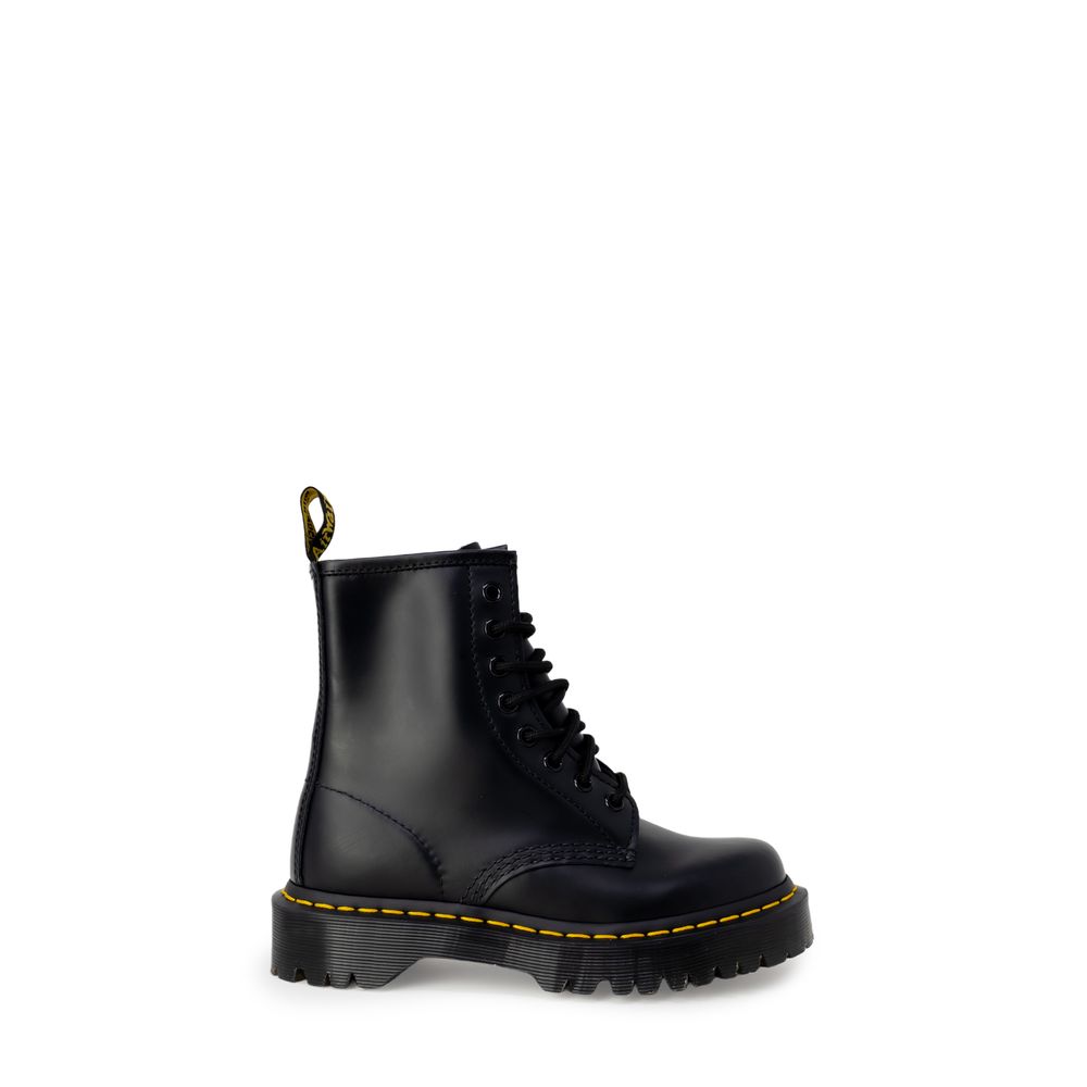 Dr. Martens Black Leather Boot -   -  Dr. Martens.