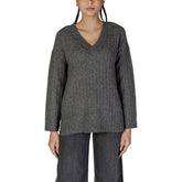 Vila Clothes Gray Marabou Sweater -   -  Vila Clothes.