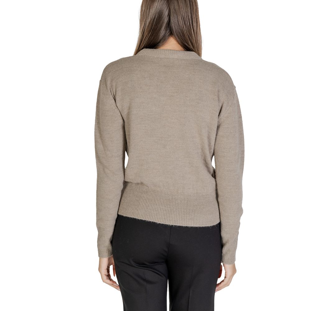 Alviero Martini Prima Classe Beige Polyester Sweater -   -  Alviero Martini Prima Classe. Alviero Martini Prima Classe Beige Polyester Sweater -   -  Alviero Martini Prima Classe.