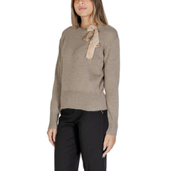 Alviero Martini Prima Classe Beige Polyester Sweater -   -  Alviero Martini Prima Classe.