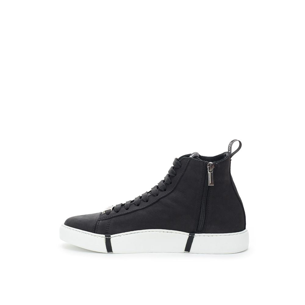 Roberto Cavalli Elegant Suede Sneakers in Chic Black -   -  Roberto Cavalli. Roberto Cavalli Elegant Suede Sneakers in Chic Black -   -  Roberto Cavalli.
