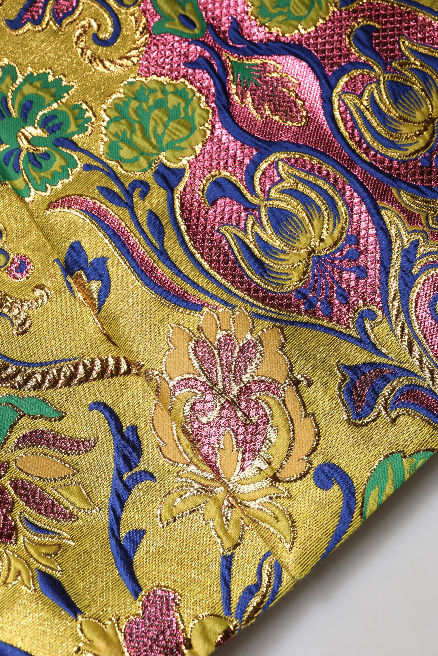 Dolce & Gabbana Multicolor Floral Jacquard Mid Waist Mini Skirt -   -  Dolce & Gabbana. Dolce & Gabbana Multicolor Floral Jacquard Mid Waist Mini Skirt -   -  Dolce & Gabbana.