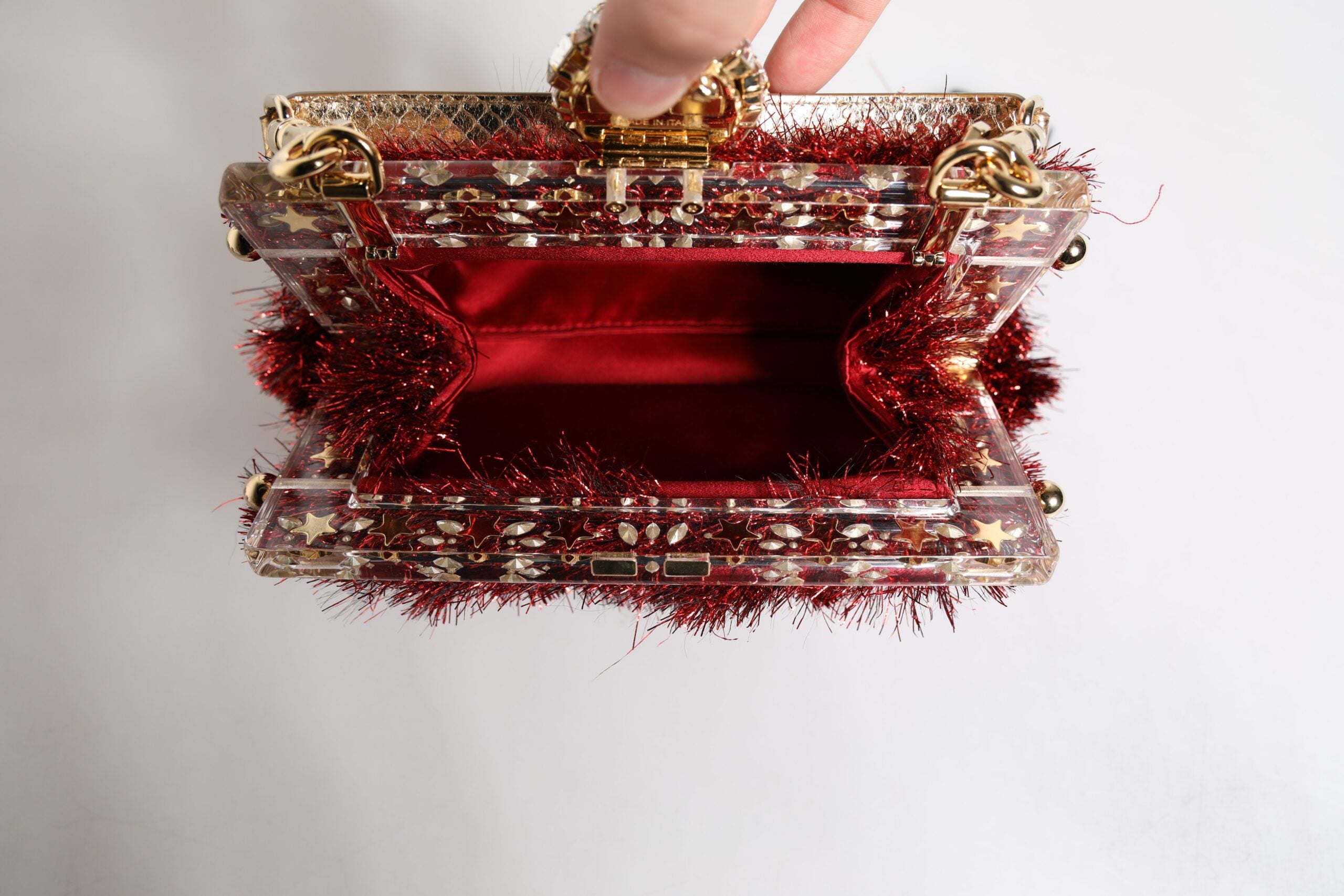 Dolce & Gabbana Red Gold Chain VANDA Tinsel Crystals Evening Clutch Bag -   -  Dolce & Gabbana. Dolce & Gabbana Red Gold Chain VANDA Tinsel Crystals Evening Clutch Bag -   -  Dolce & Gabbana.