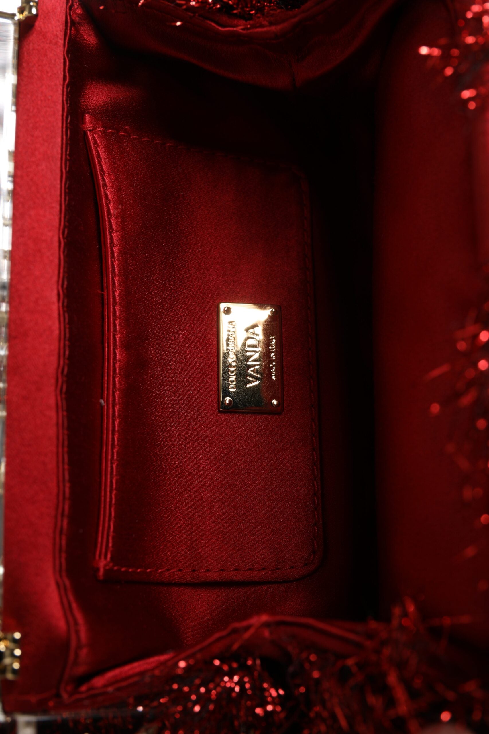 Dolce & Gabbana Red Gold Chain VANDA Tinsel Crystals Evening Clutch Bag -   -  Dolce & Gabbana. Dolce & Gabbana Red Gold Chain VANDA Tinsel Crystals Evening Clutch Bag -   -  Dolce & Gabbana.