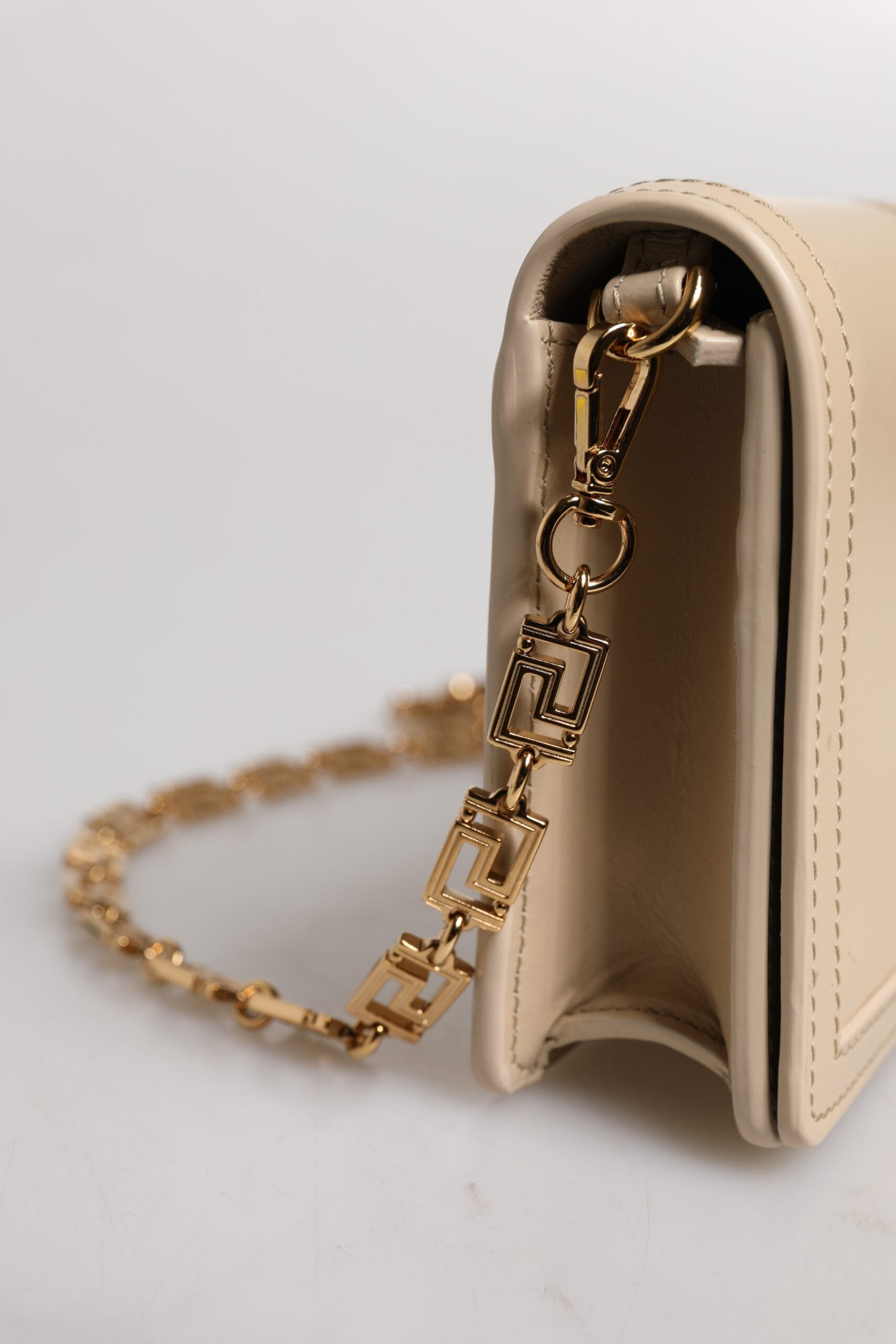 Versace Beige Gold Chain Calf Leather Wallet Crossbody Bag -   -  Versace. Versace Beige Gold Chain Calf Leather Wallet Crossbody Bag -   -  Versace.