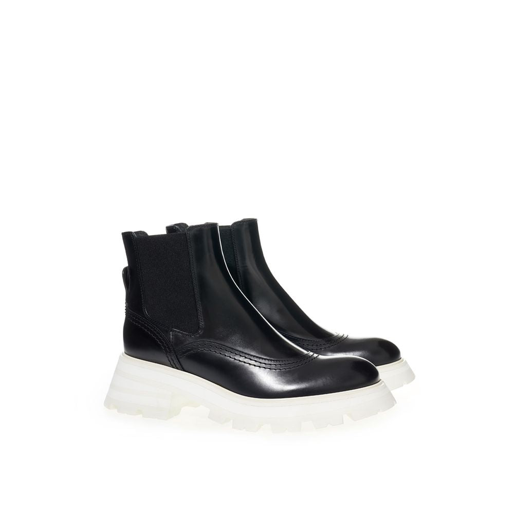 Alexander McQueen Elegant Leather Boots in Timeless Black -   -  Alexander McQueen. Alexander McQueen Elegant Leather Boots in Timeless Black -   -  Alexander McQueen.