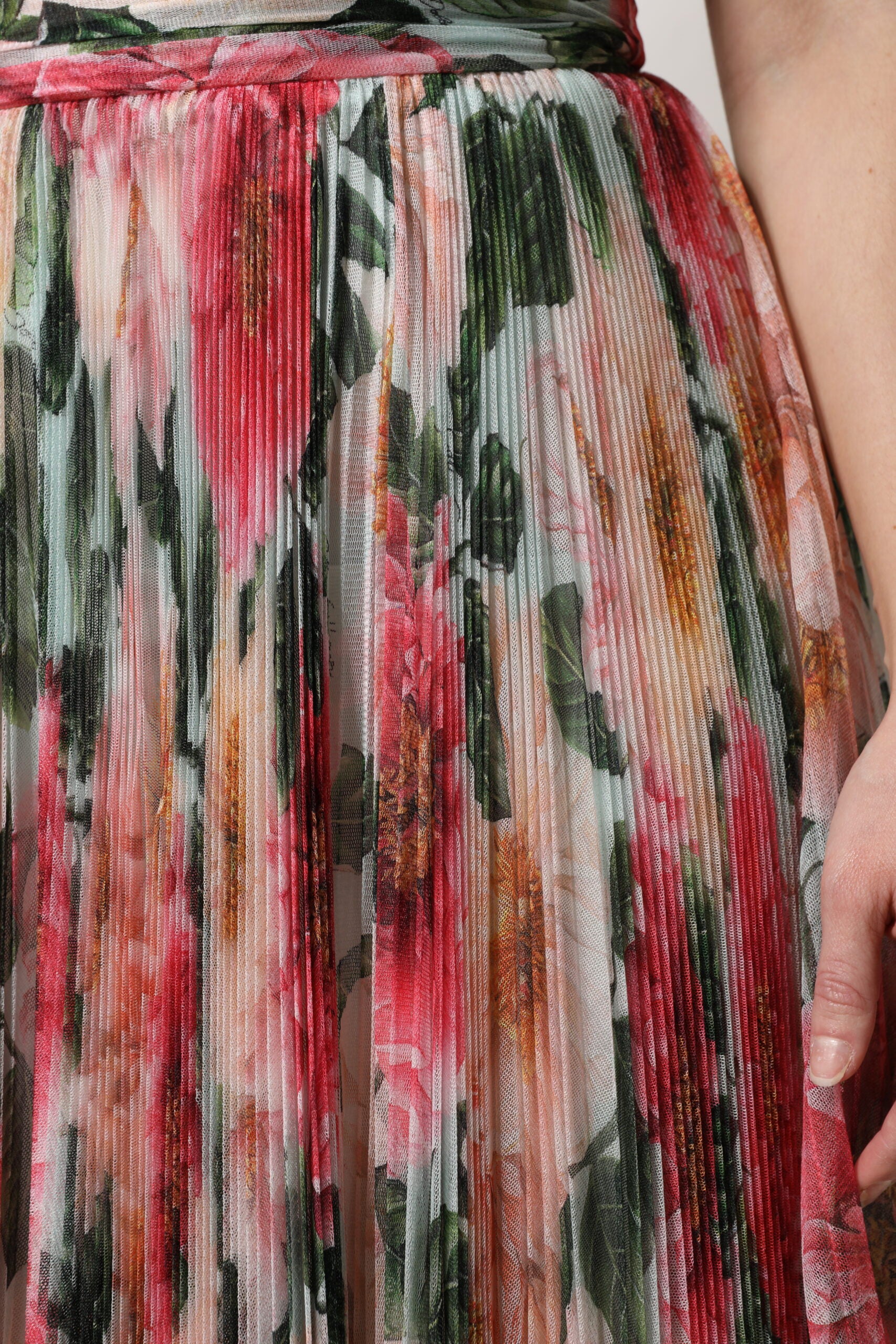 Dolce & Gabbana Multicolor Silk Floral High Waist Midi Skirt -   -  Dolce & Gabbana. Dolce & Gabbana Multicolor Silk Floral High Waist Midi Skirt -   -  Dolce & Gabbana.