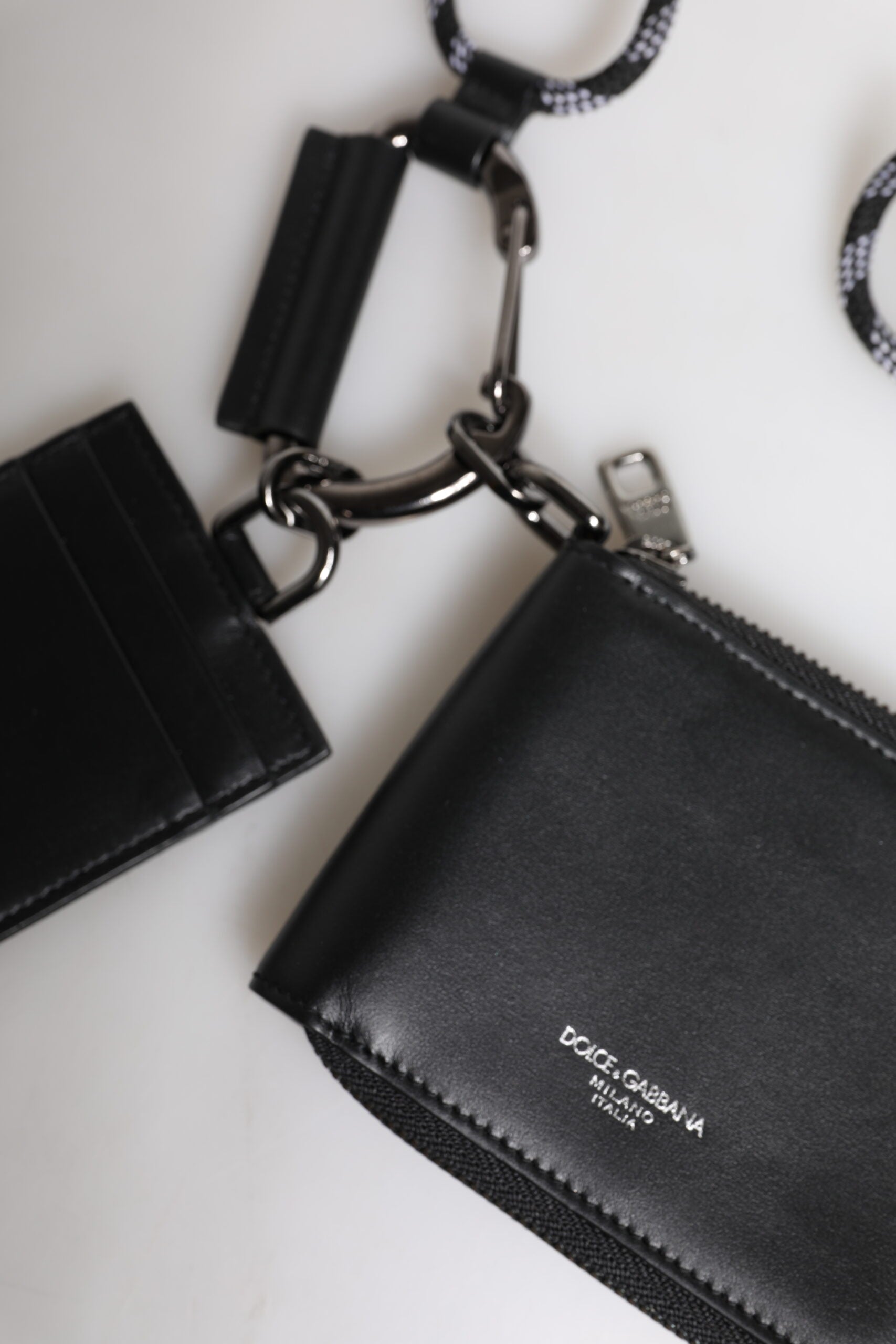 Dolce & Gabbana Black Leather Lanyard Zip Around Card Holder Wallet -   -  Dolce & Gabbana. Dolce & Gabbana Black Leather Lanyard Zip Around Card Holder Wallet -   -  Dolce & Gabbana.