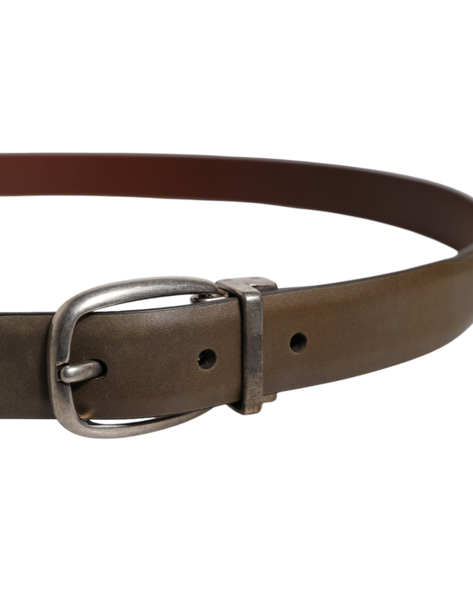 Dolce & Gabbana Brown Leather Classic Metal Logo Buckle Belt -   -  Dolce & Gabbana. Dolce & Gabbana Brown Leather Classic Metal Logo Buckle Belt -   -  Dolce & Gabbana.
