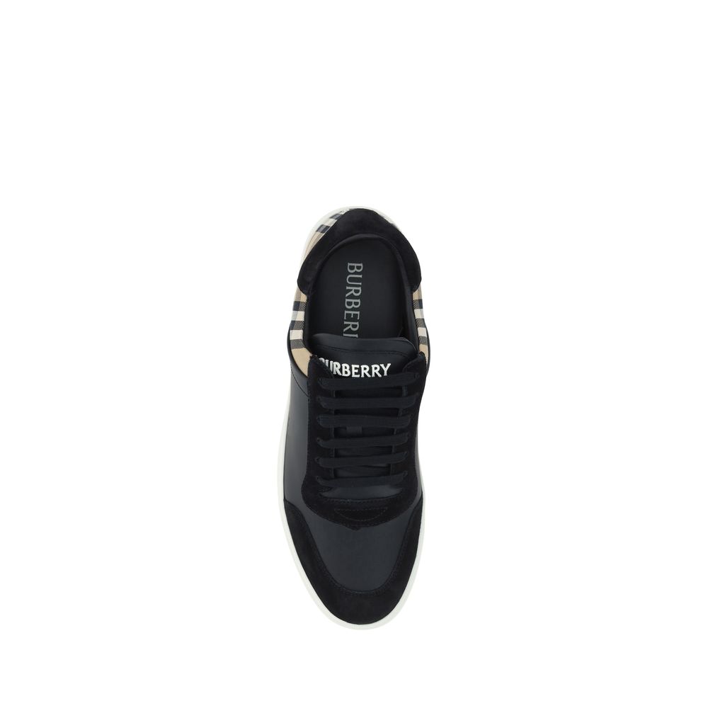 Burberry Stevie Sneakers -   -  Burberry. Burberry Stevie Sneakers -   -  Burberry.