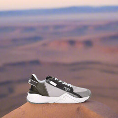 Fendi Flow Sneakers -   -  Fendi.