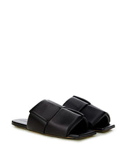 Bottega Veneta Elegant Black Leather Sandals -   -  Bottega Veneta.