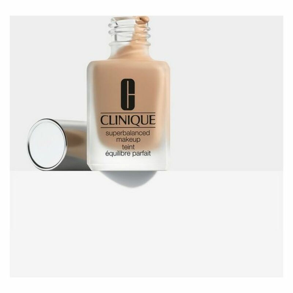Liquid Make Up Base Clinique Superbalanced (30 ml) -  Beauty, Make-up -  Clinique.