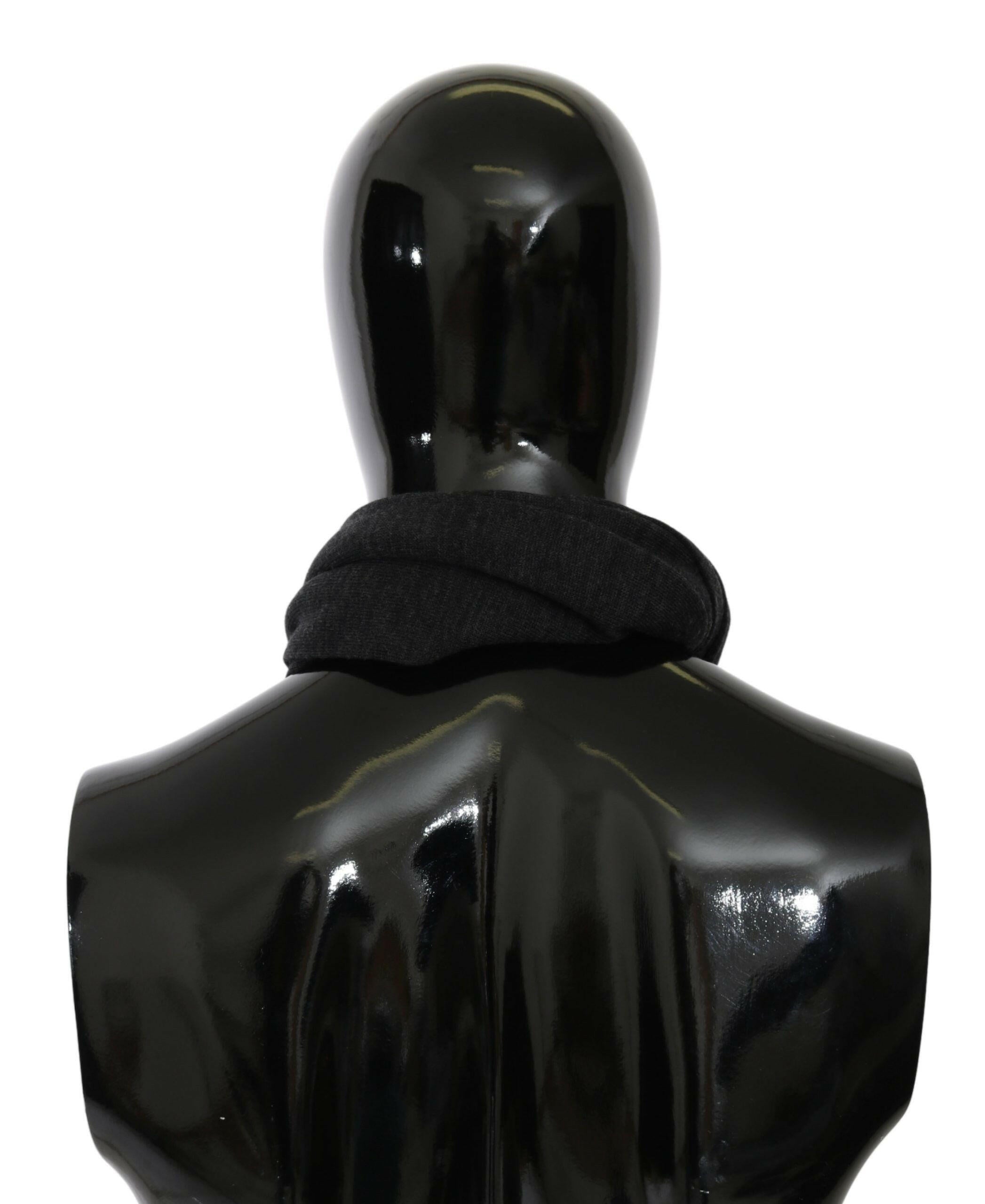 Dolce & Gabbana Gray #DGLovesLondon Wool Wrap Wool Scarf -   -  Dolce & Gabbana.