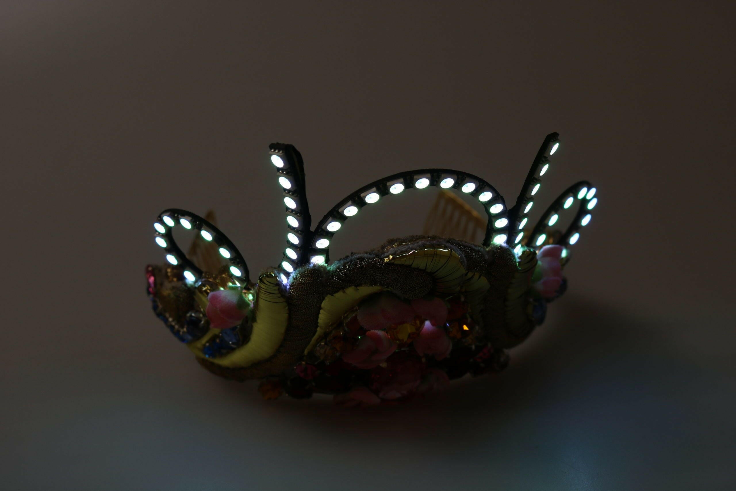 Dolce & Gabbana Gold Brass Floral Crystals LED Lights Crown Tiara Diadem -   -  Dolce & Gabbana.