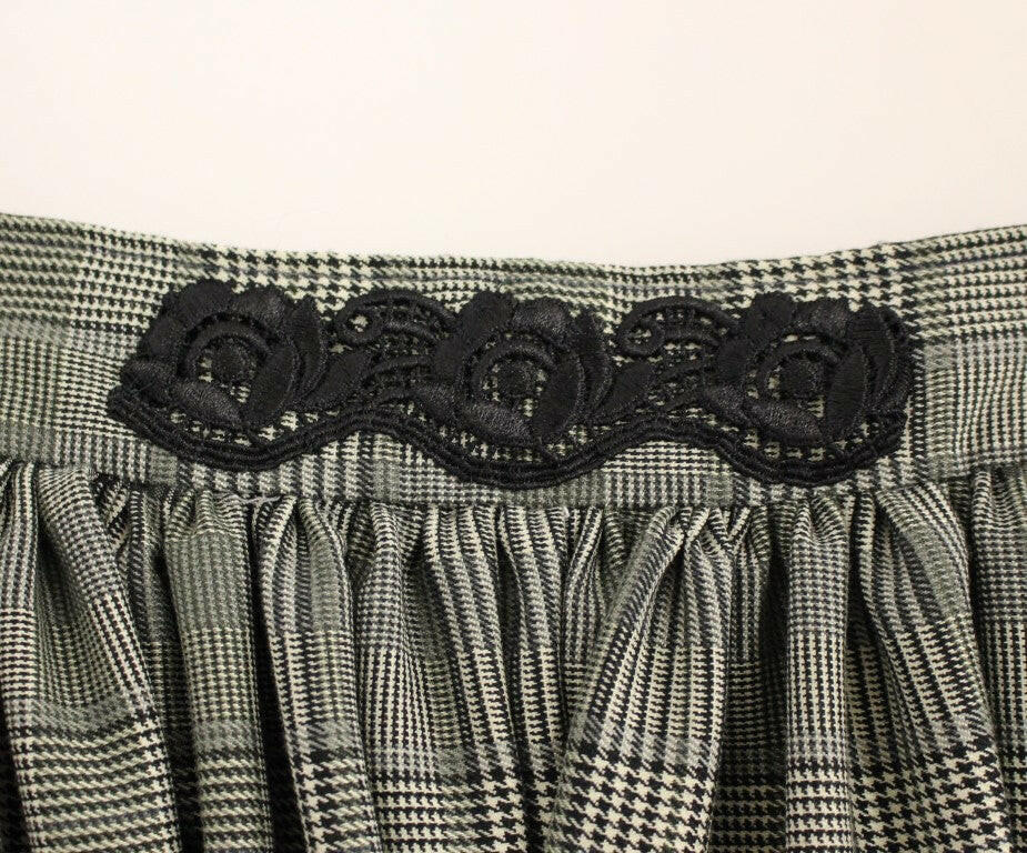 NOEMI ALEMÁN Gray Checkered Wool Shorts Skirt -   -  NOEMI ALEMÁN.