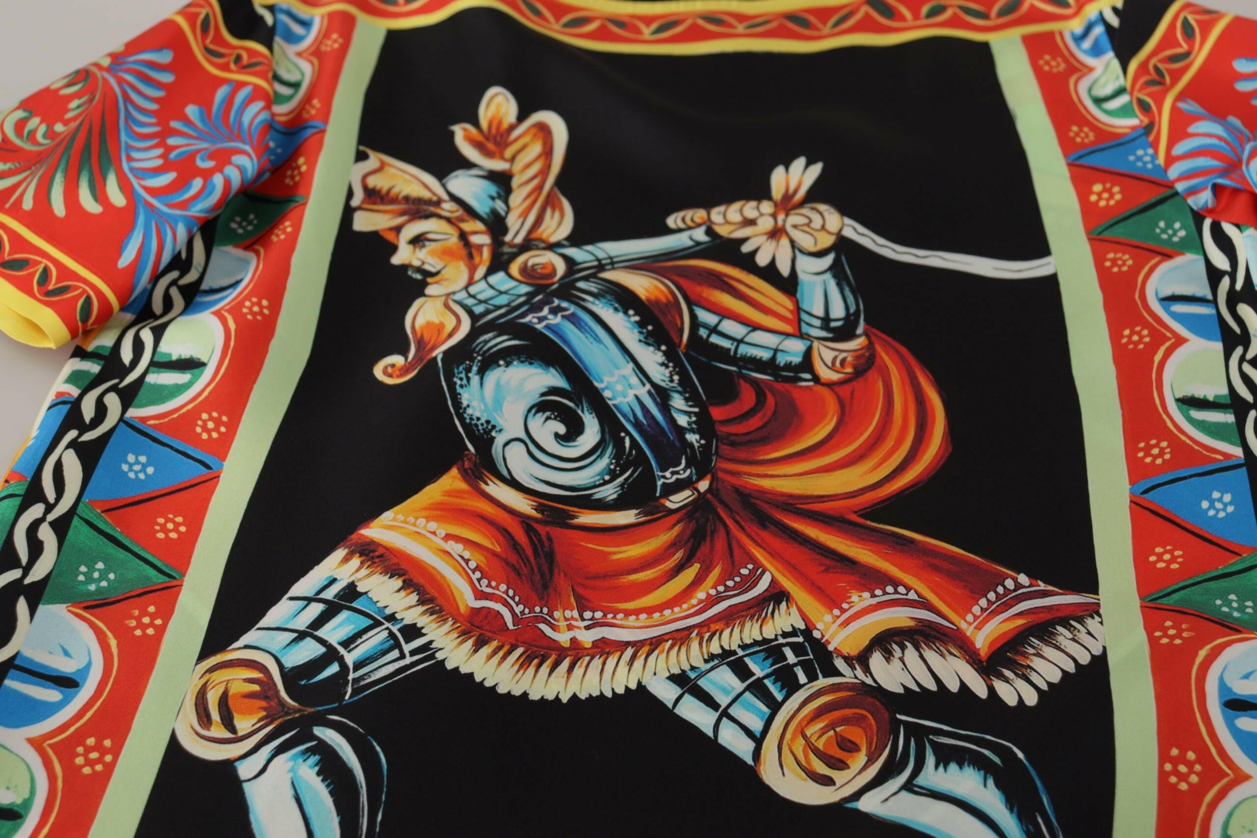 Dolce & Gabbana Multicolor Soldier Carretto Silk Top  T-shirt -   -  Dolce & Gabbana.