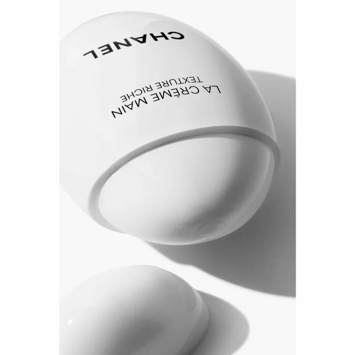 Hand Cream Chanel LA CRÈME MAIN Texture Riche 50 ml -  Beauty, Skin care -  Chanel.
