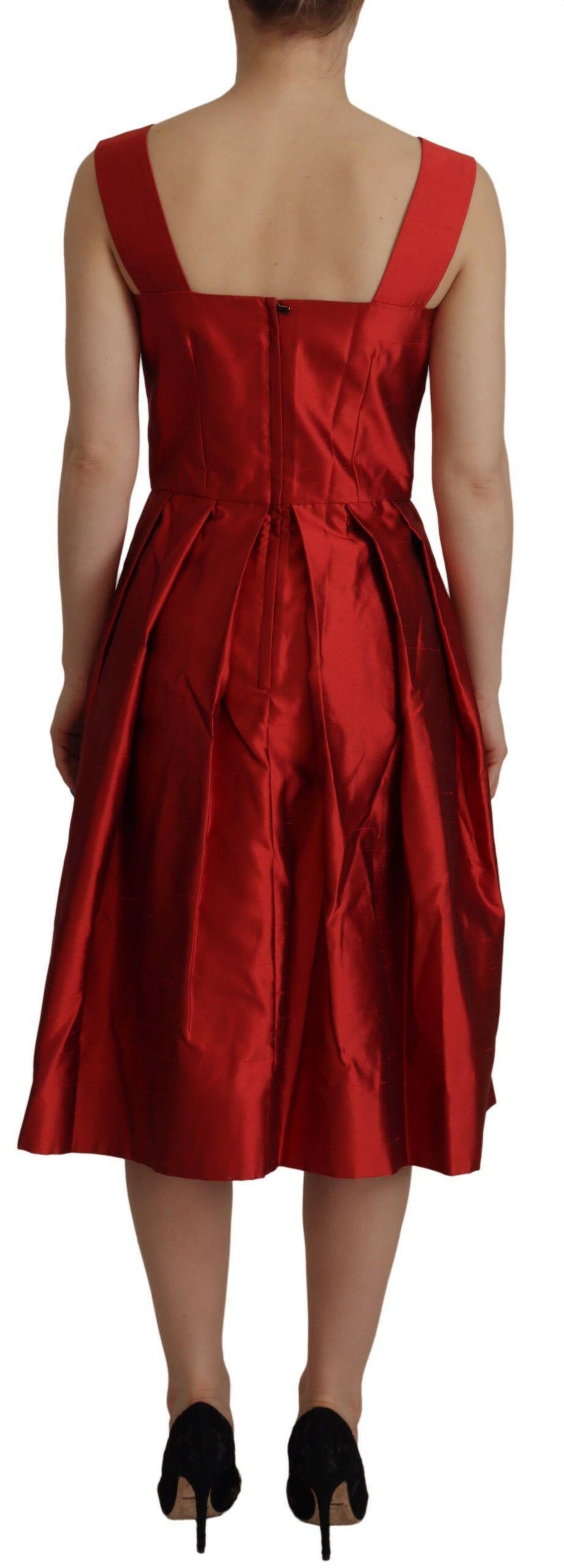 Dolce & Gabbana Red A-line Pleated Satin Silk Dress -   -  Dolce & Gabbana.