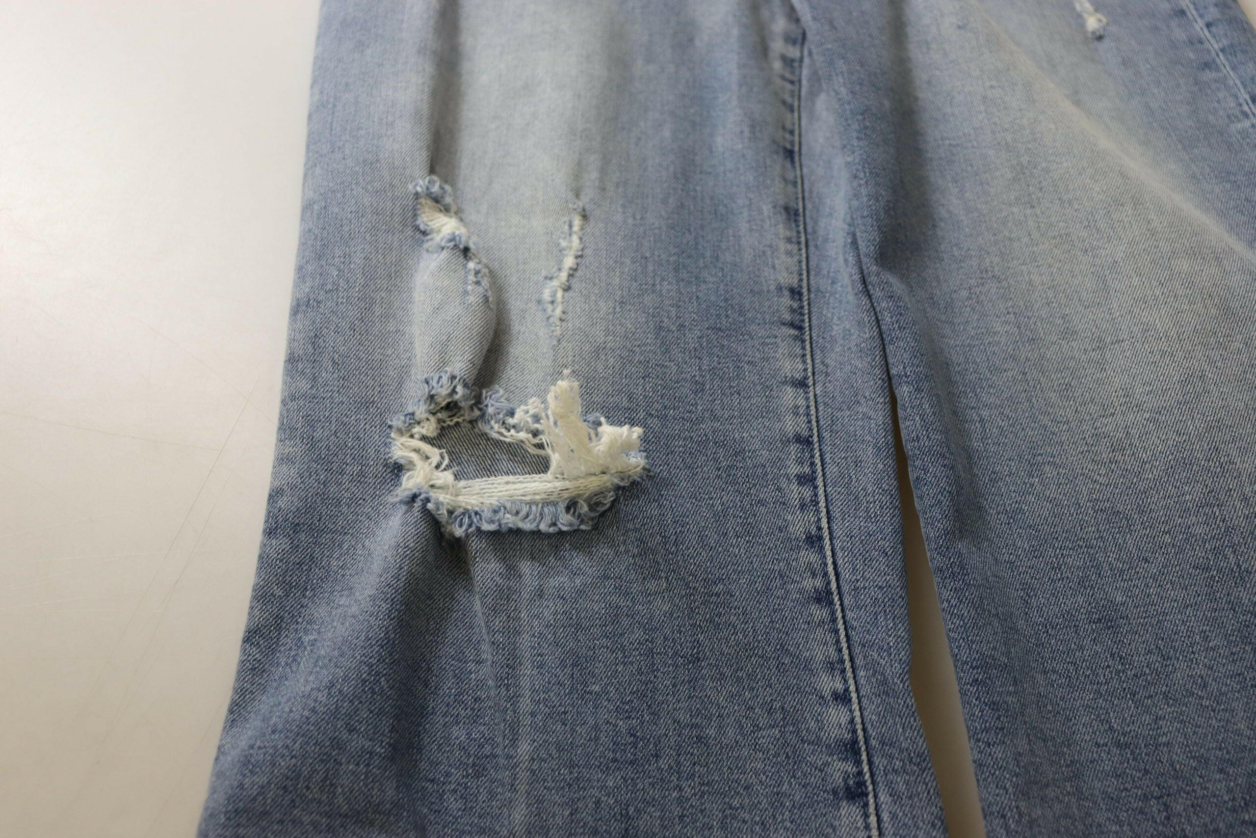 Dolce & Gabbana Blue Washed High Waist Cropped Denim Jeans -   -  Dolce & Gabbana.