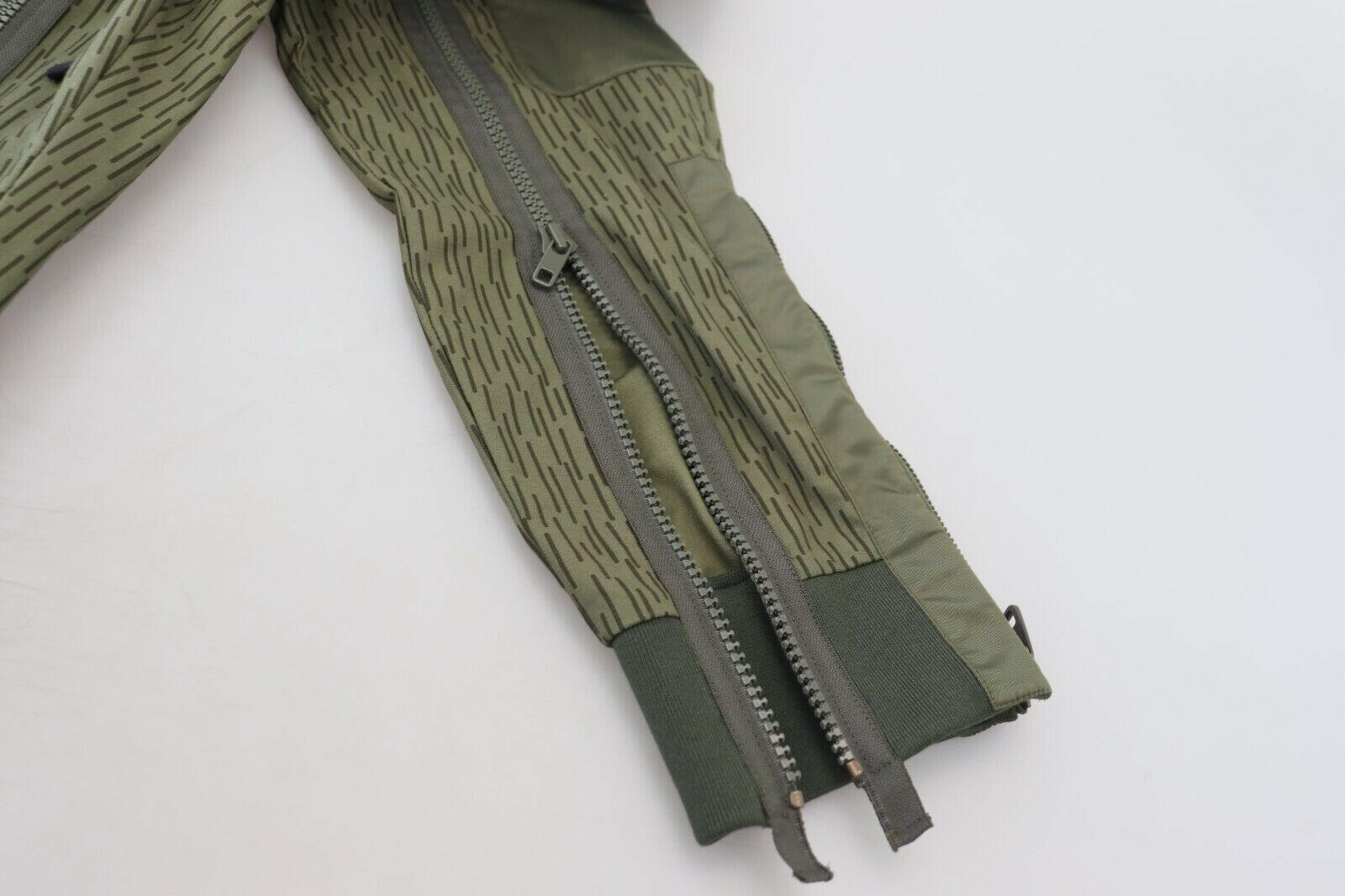 Dolce & Gabbana Green Striped Cargo Zipper Leg Men Trouser Pants -   -  Dolce & Gabbana.