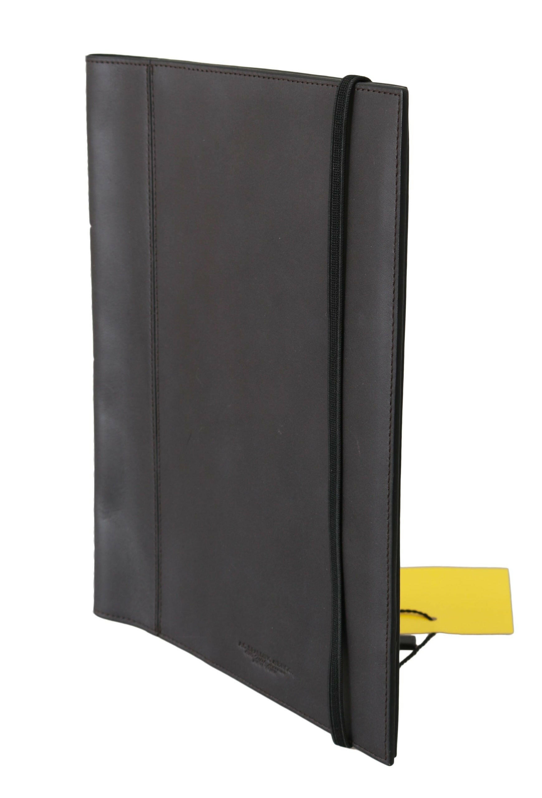 A.G. Spalding & Bros Black Leather Bifold Travel Holder Logo Wallet -  Leather Passport Wallet for Men -  A.G. Spalding & Bros.