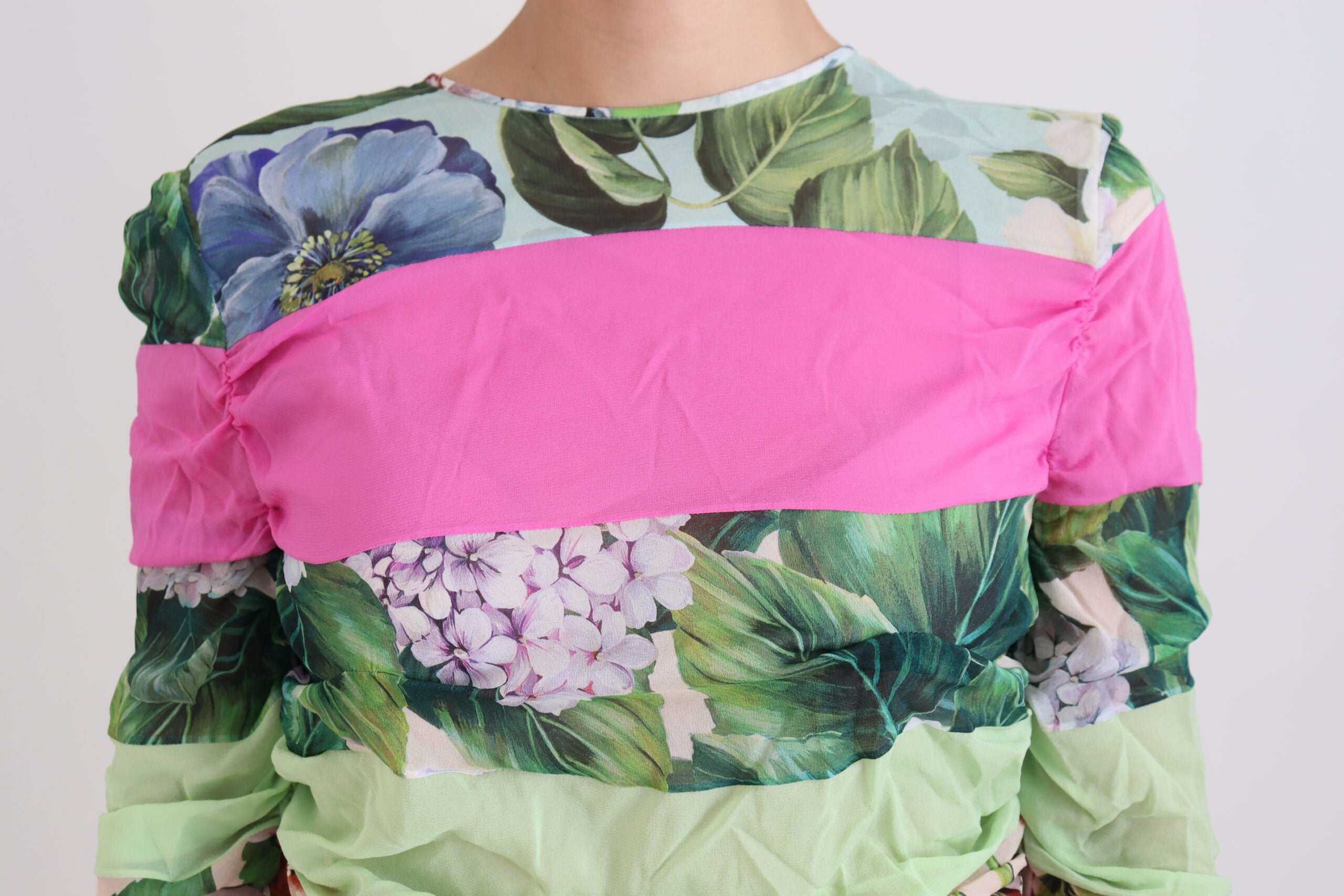 Dolce & Gabbana Multicolor Silk Floral Bodycon Sheath Dress -   -  Dolce & Gabbana.